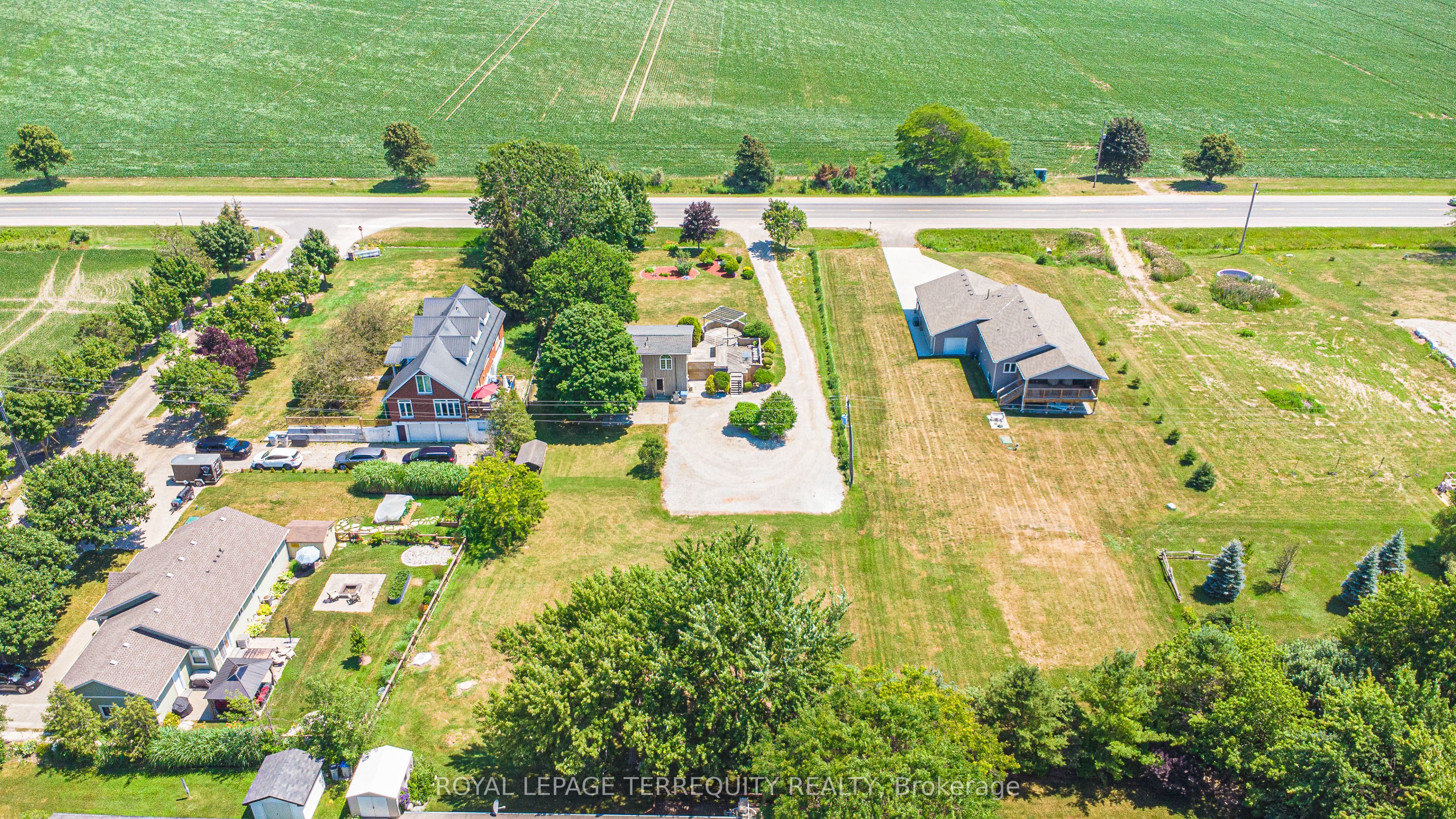 71251 Bluewater Highway Property Photo 37
