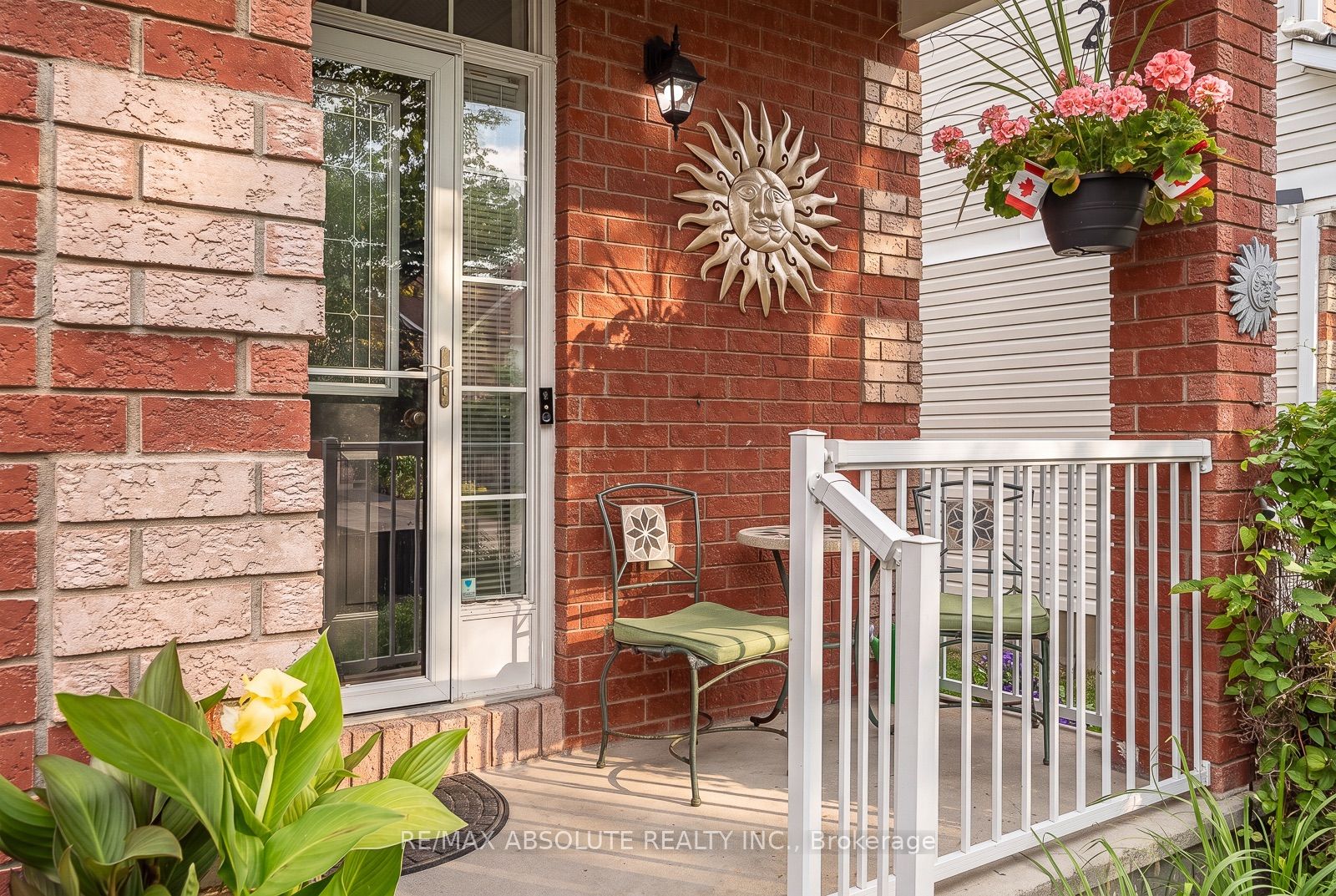 36 Chantilly Gate Property Photo 5