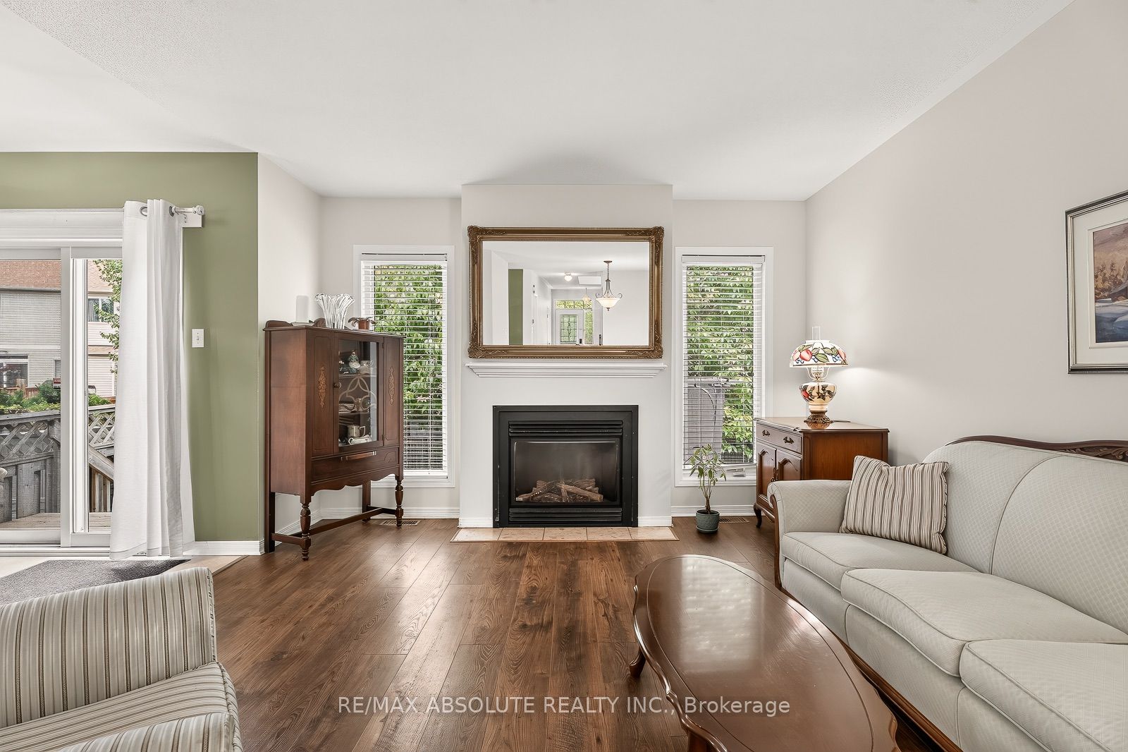 36 Chantilly Gate Property Photo 12