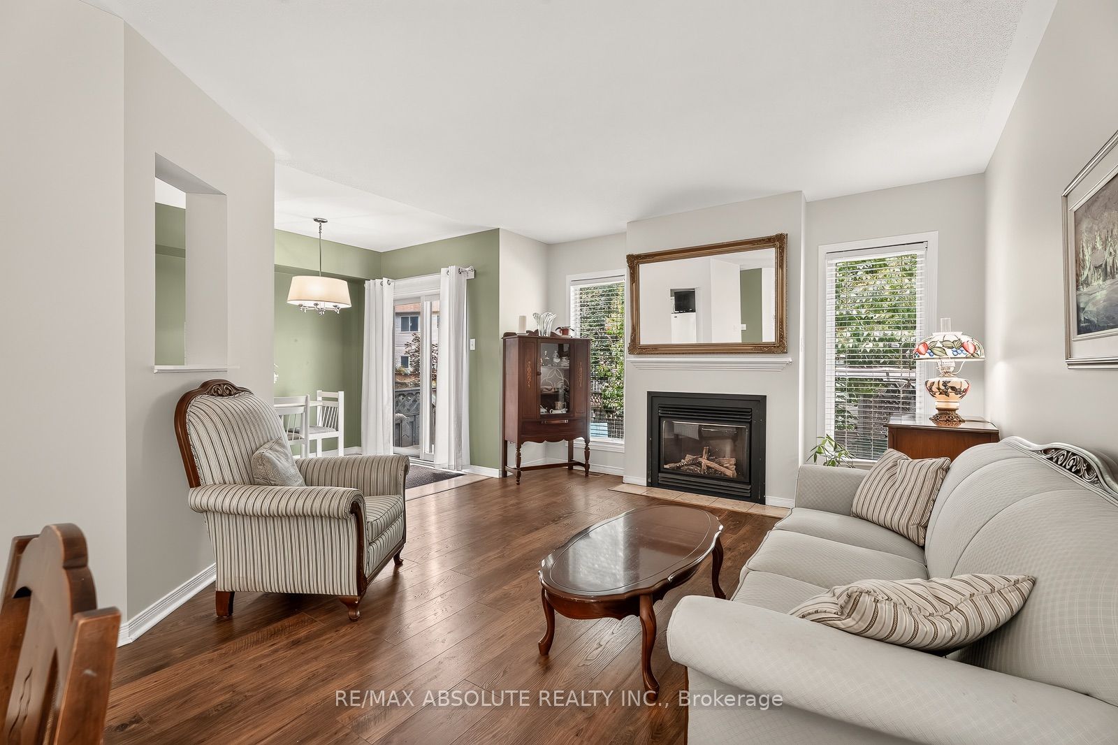 36 Chantilly Gate Property Photo 14