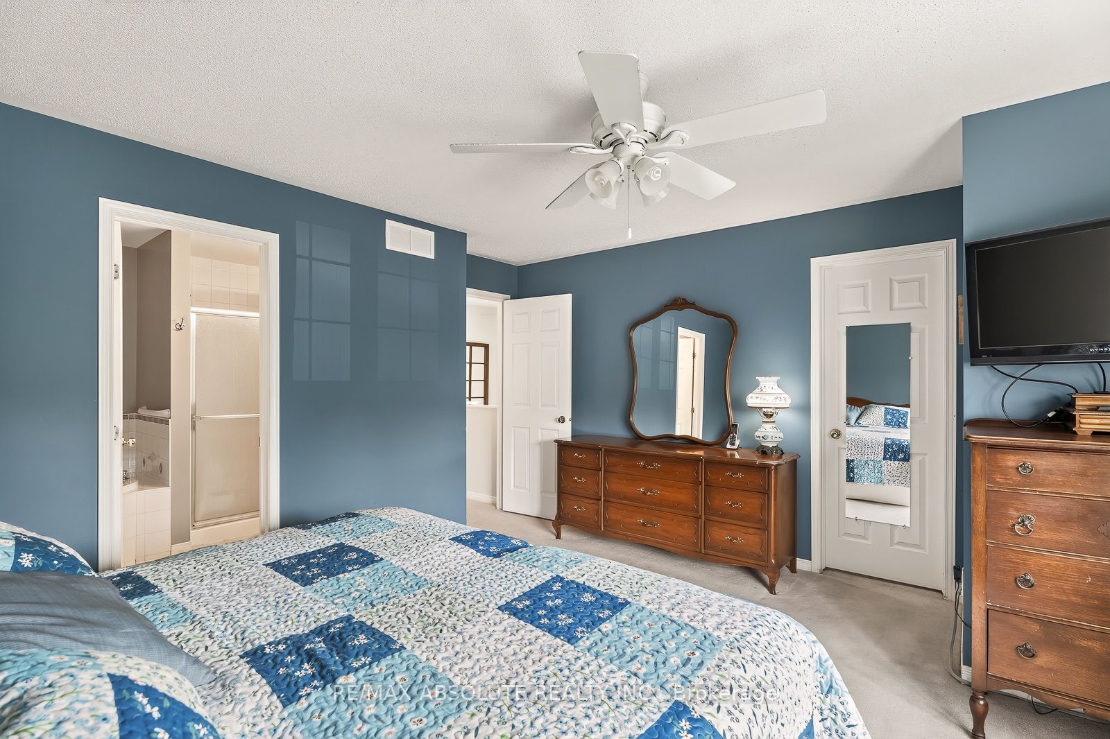 36 Chantilly Gate Property Photo 31