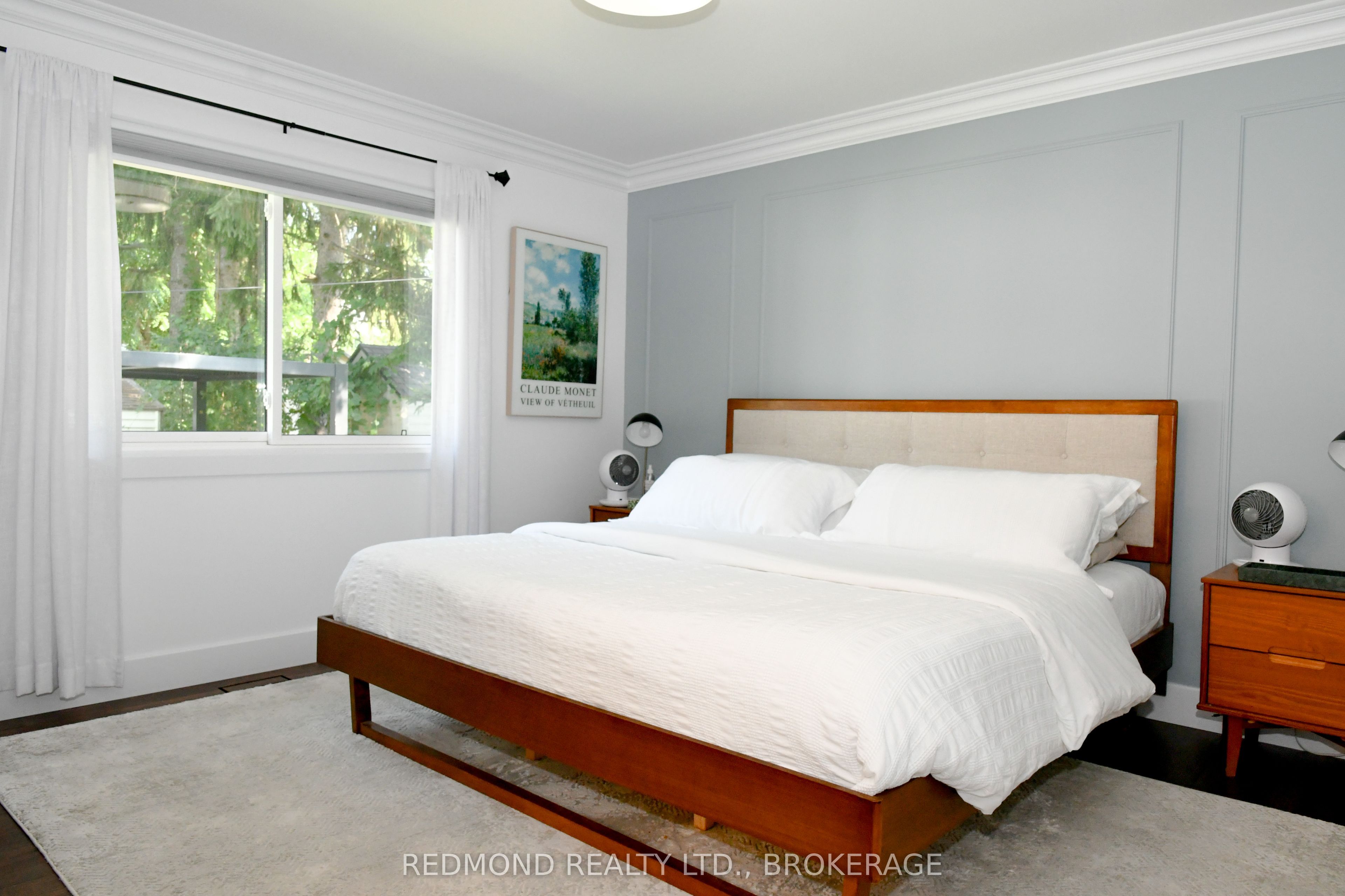 250 Wellington Street Property Photo 16
