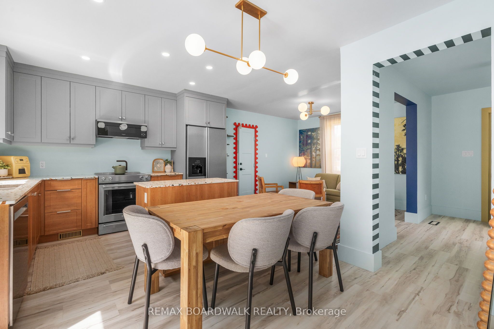 8 Grant Street Property Photo 9