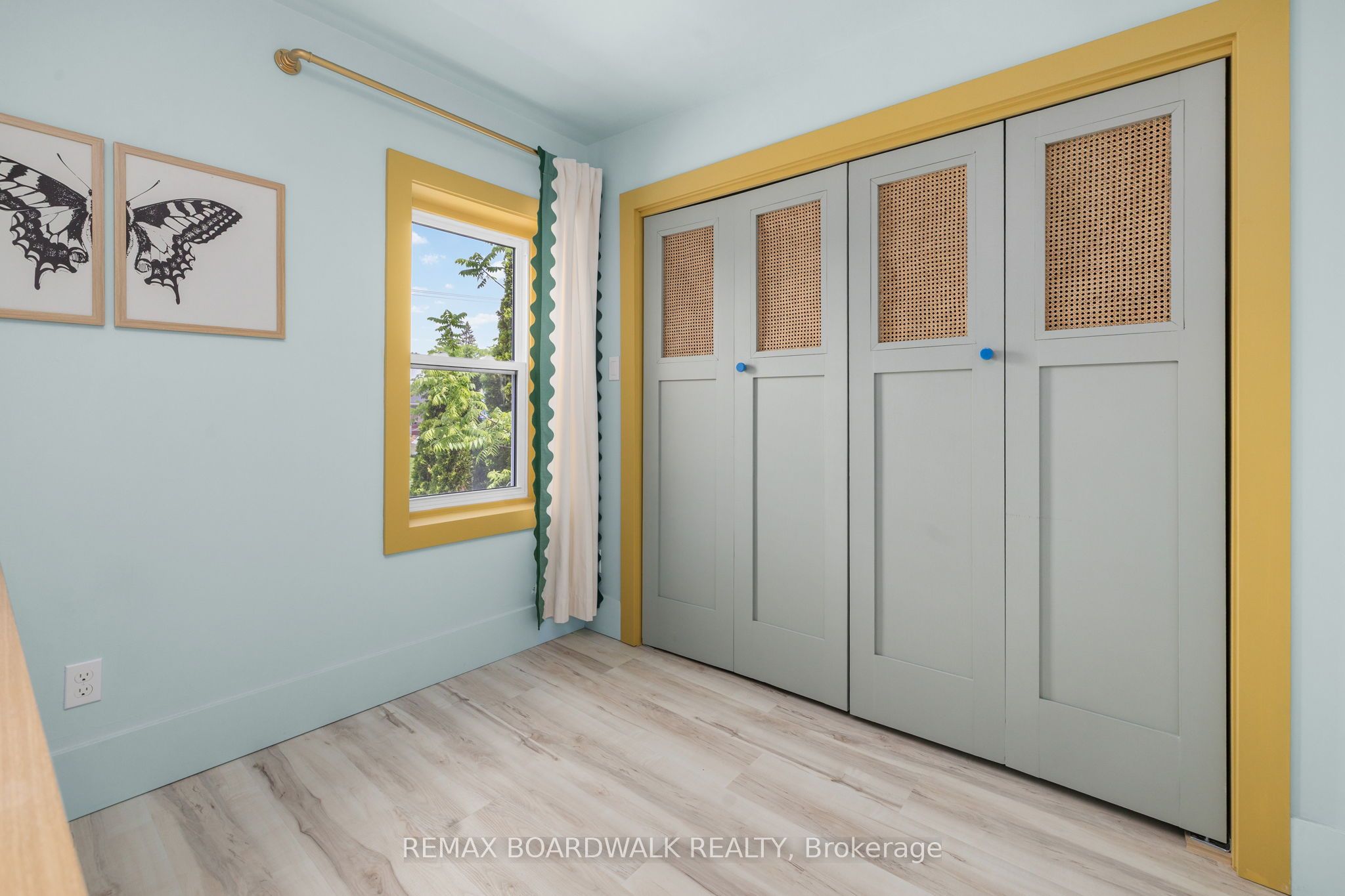 8 Grant Street Property Photo 16