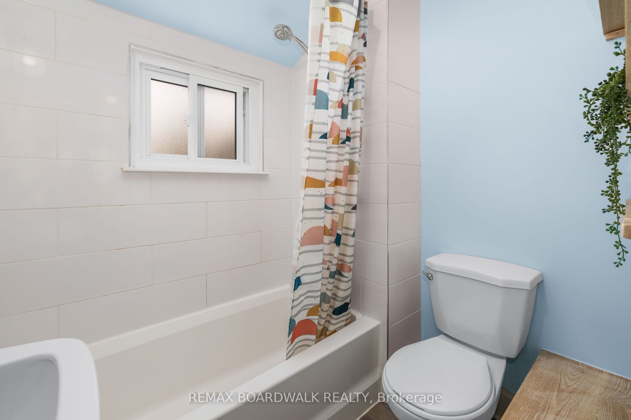 8 Grant Street Property Photo 27