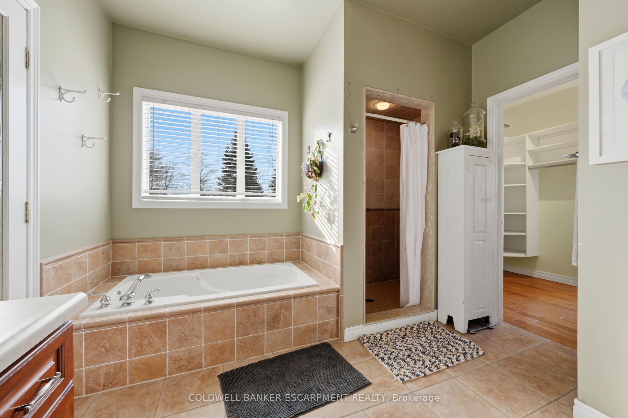 4923 Wellington 44 Road Property Photo 22
