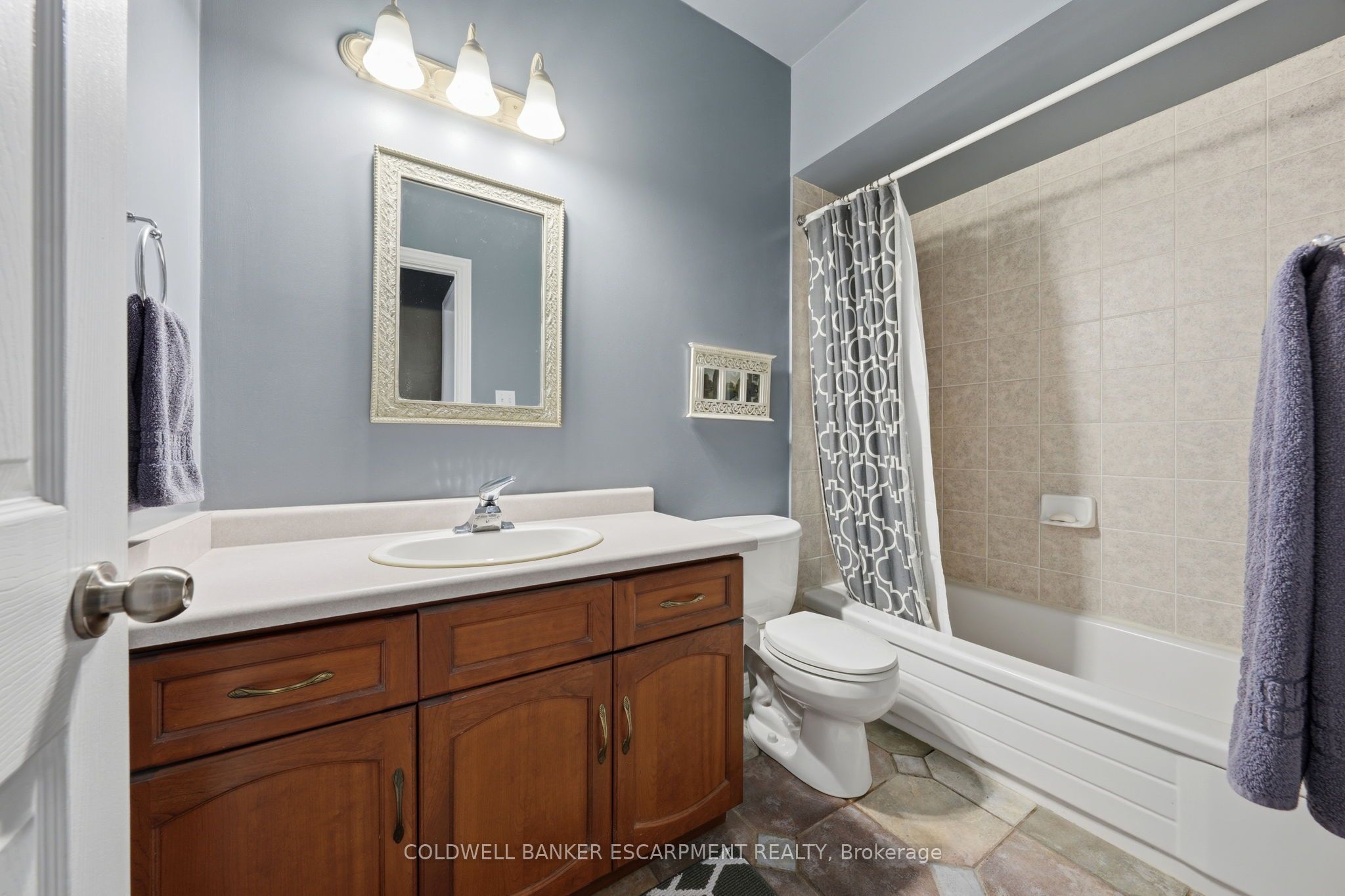 4923 Wellington 44 Road Property Photo 31