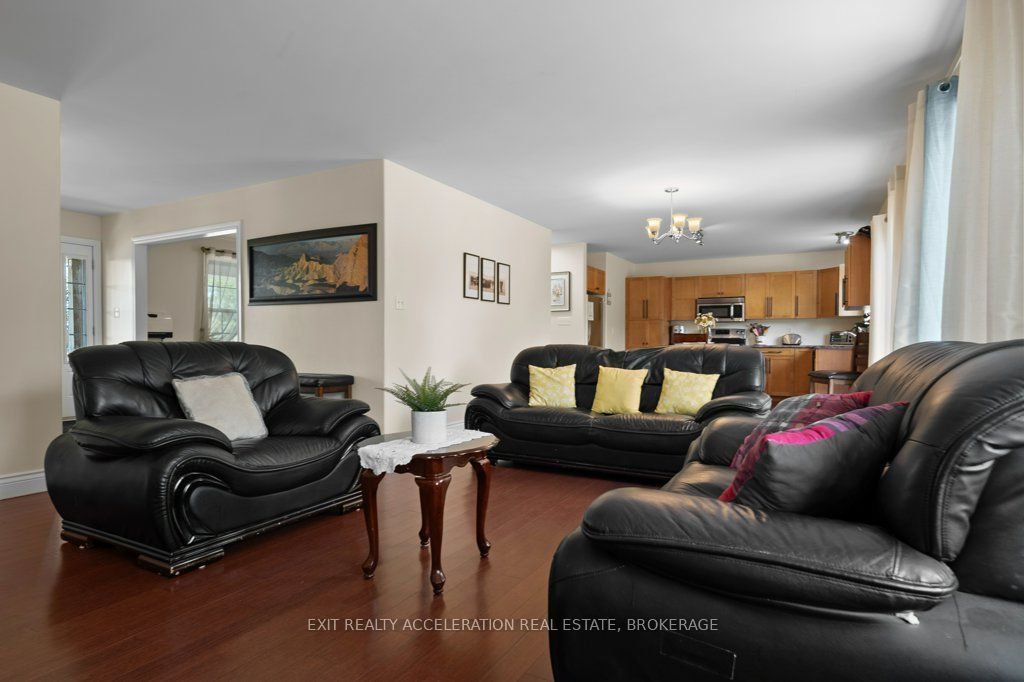 4463 Blessington Road Property Photo 10
