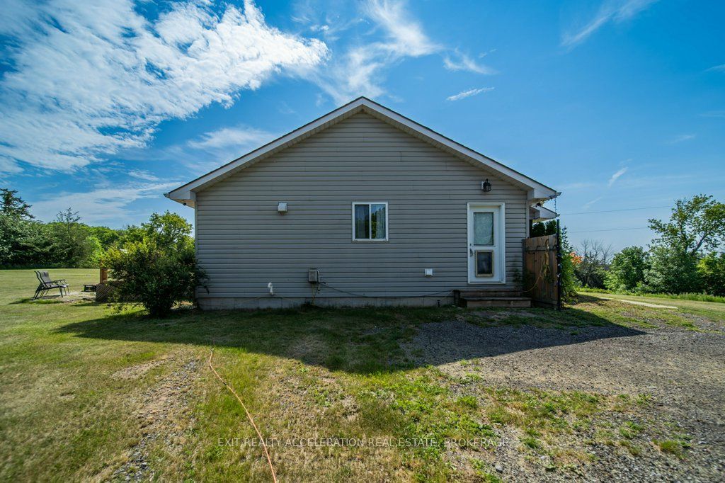 4463 Blessington Road Property Photo 38