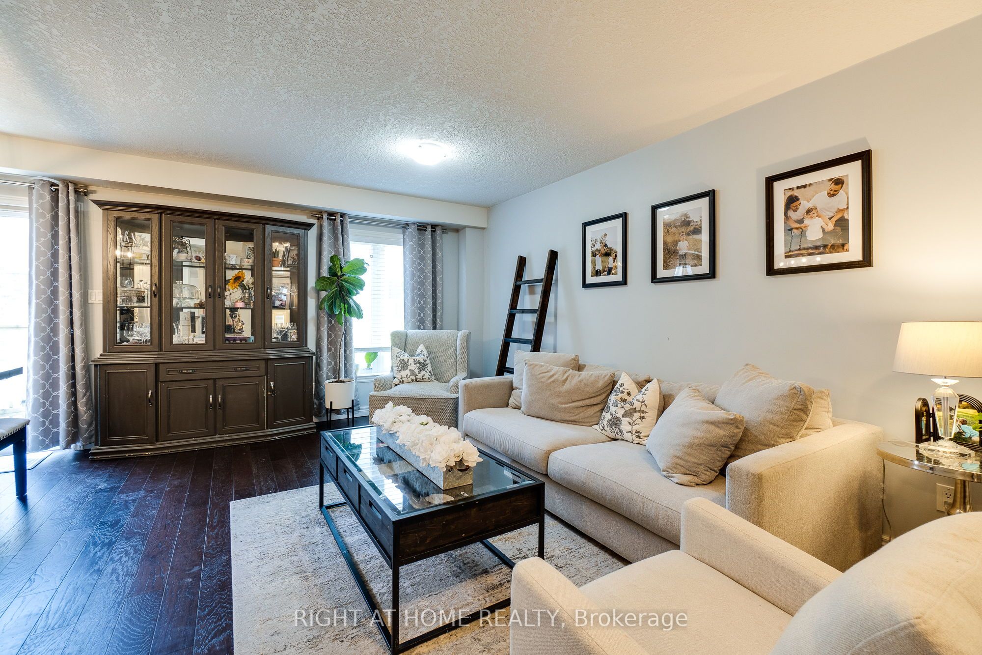 70 Highgate Drive 12 Property Photo 4