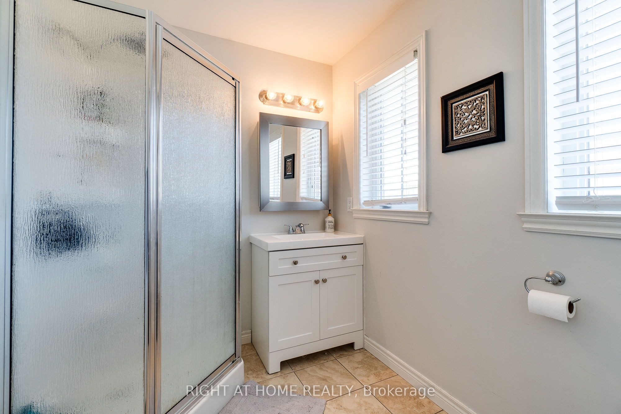 70 Highgate Drive 12 Property Photo 17