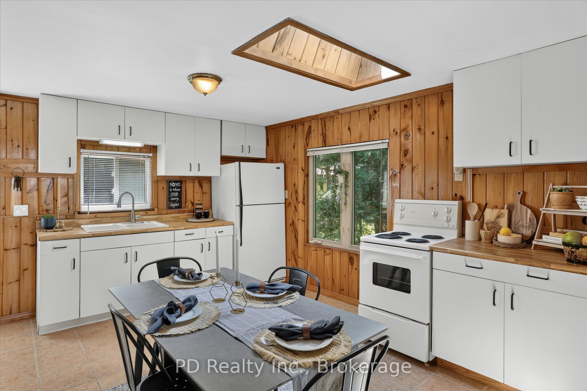 35 Westview Drive Property Photo 9