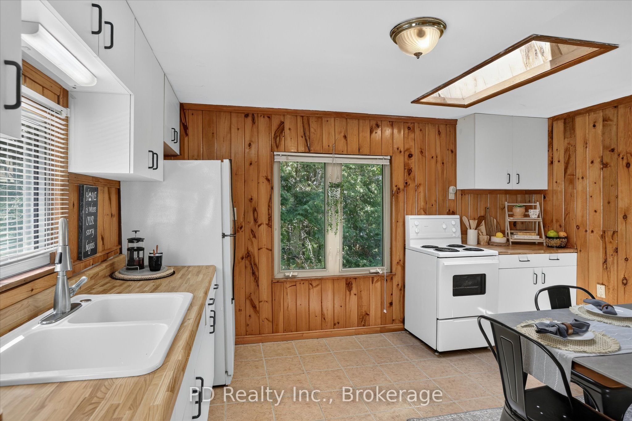 35 Westview Drive Property Photo 12