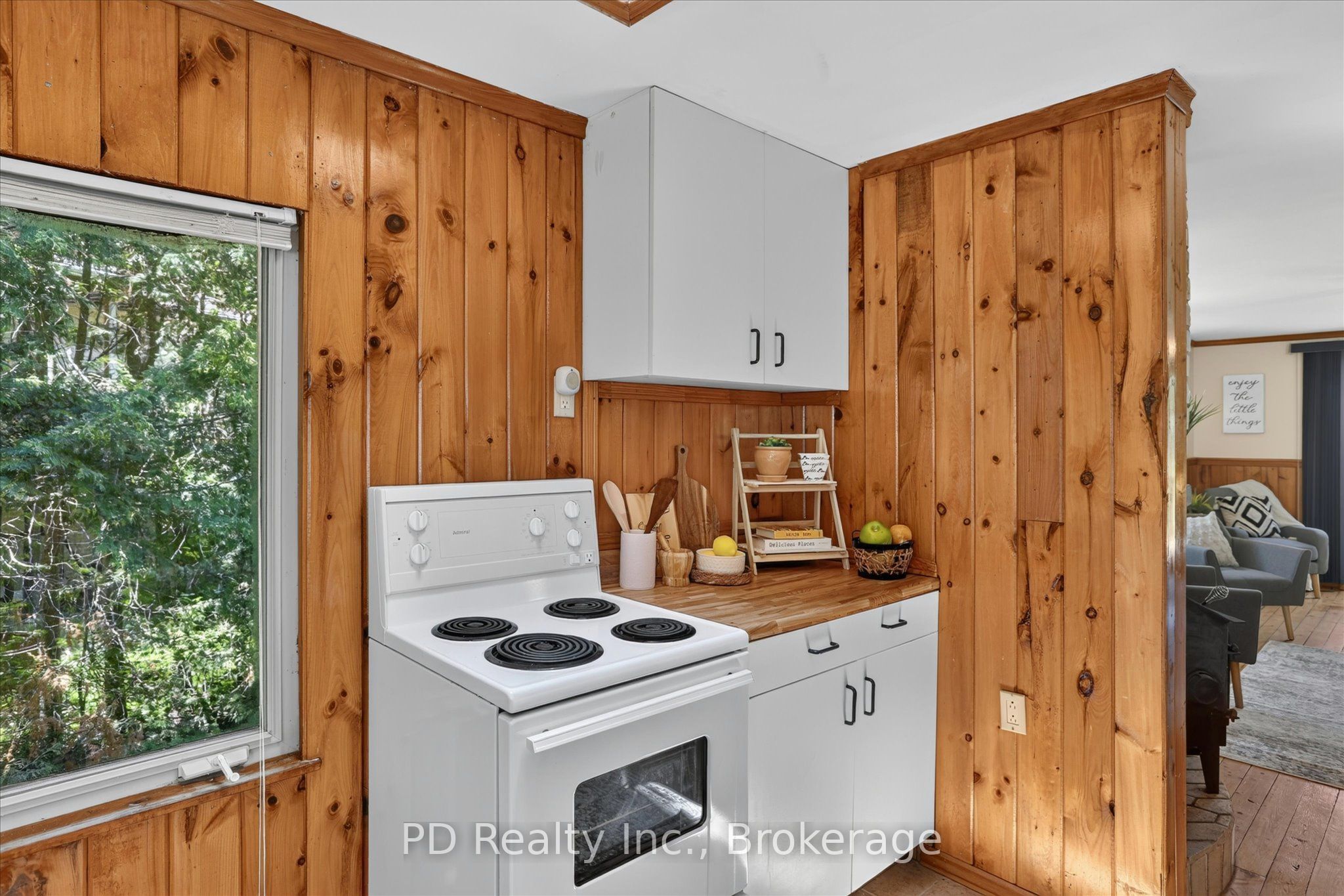 35 Westview Drive Property Photo 13