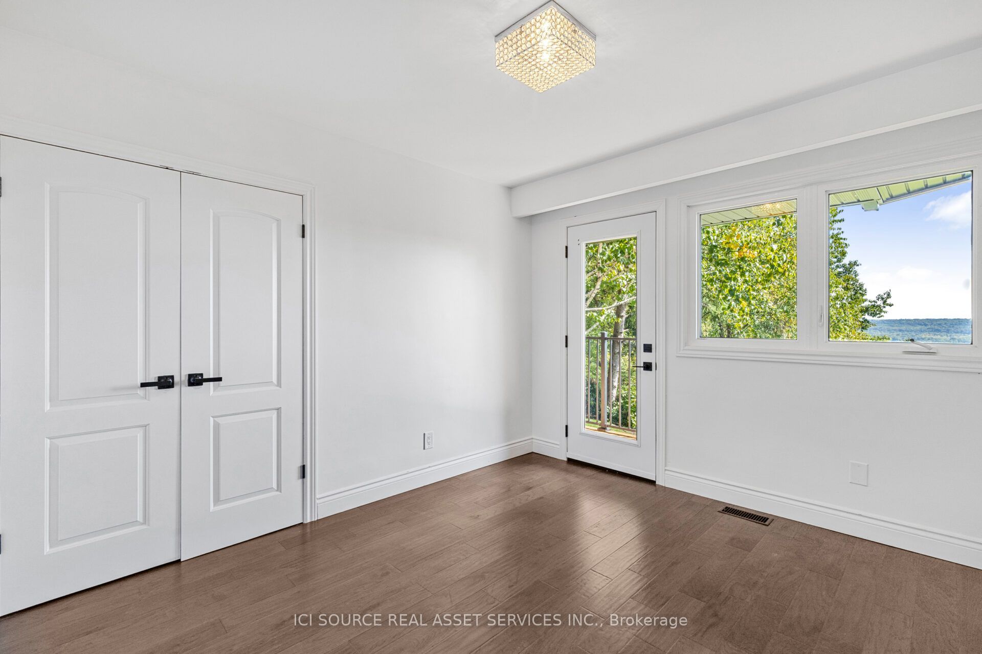 50 Oak Avenue Property Photo 7