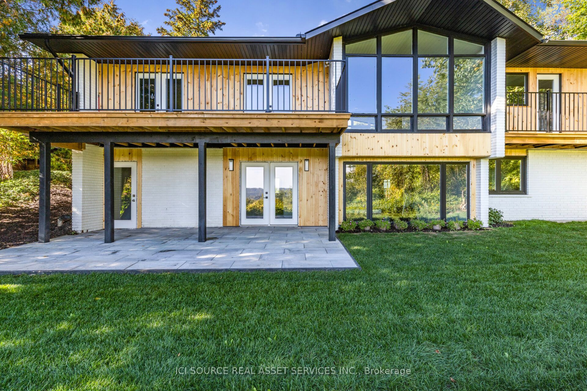 50 Oak Avenue Property Photo 16
