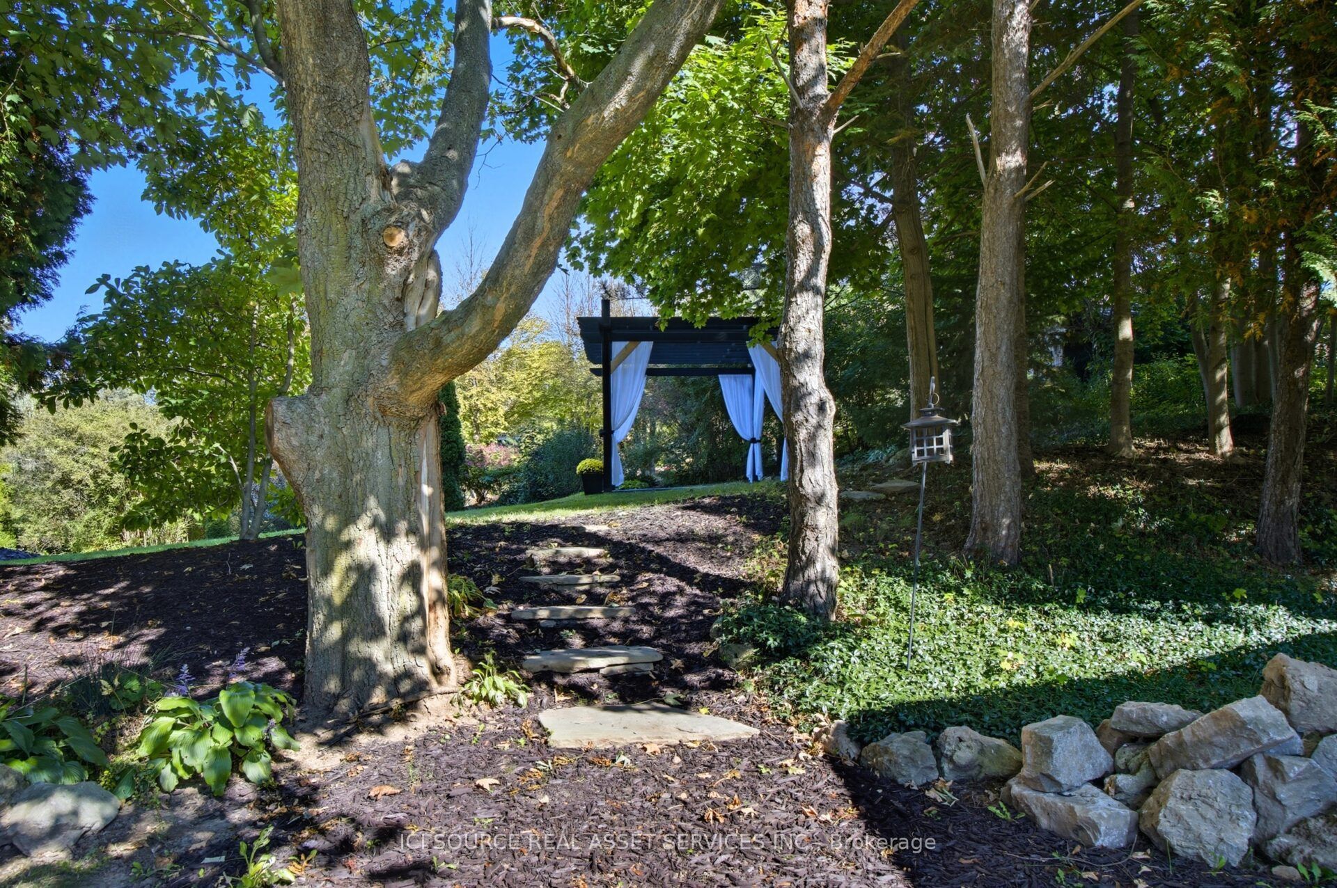 50 Oak Avenue Property Photo 21