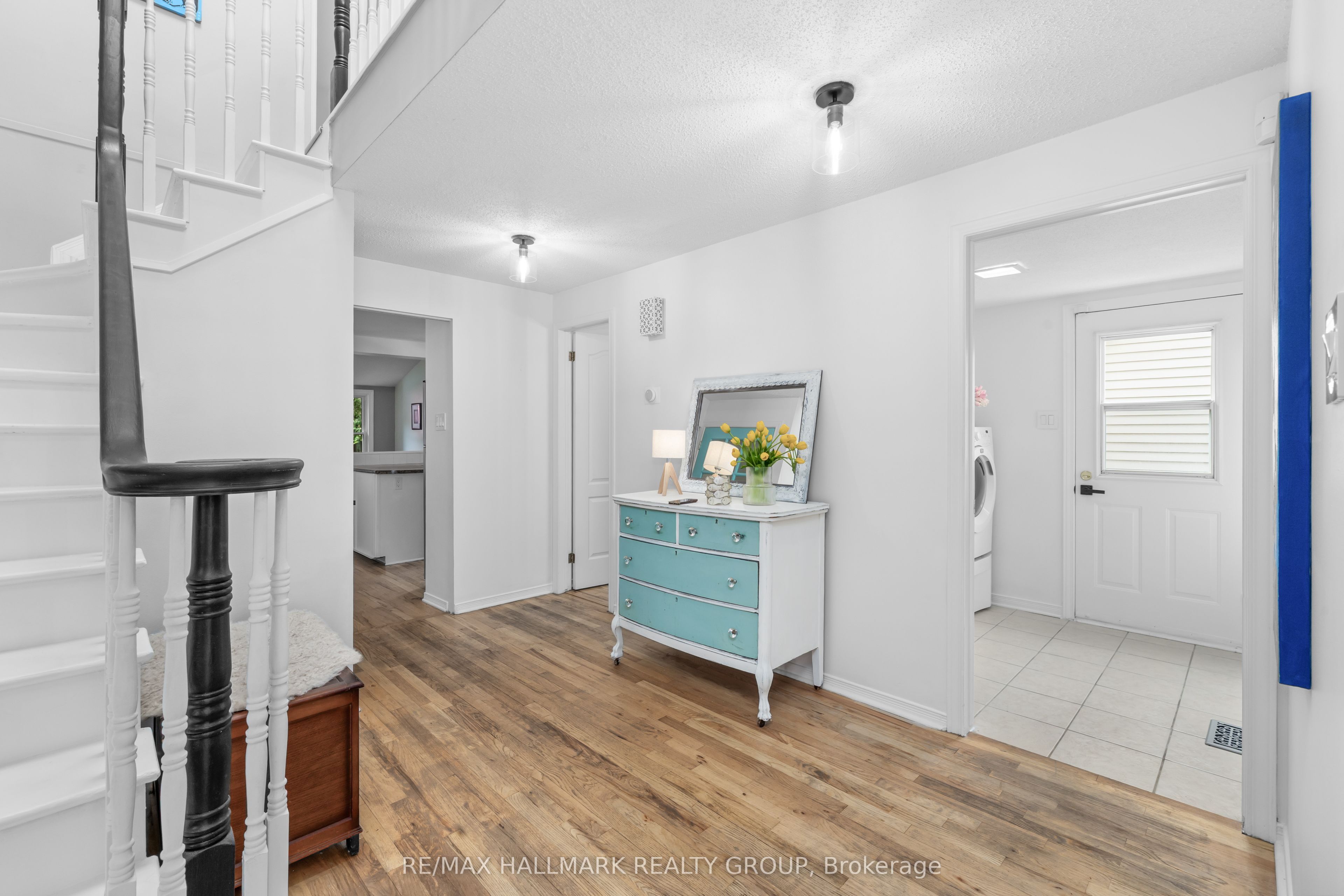 652 Thicket Way Property Photo 6