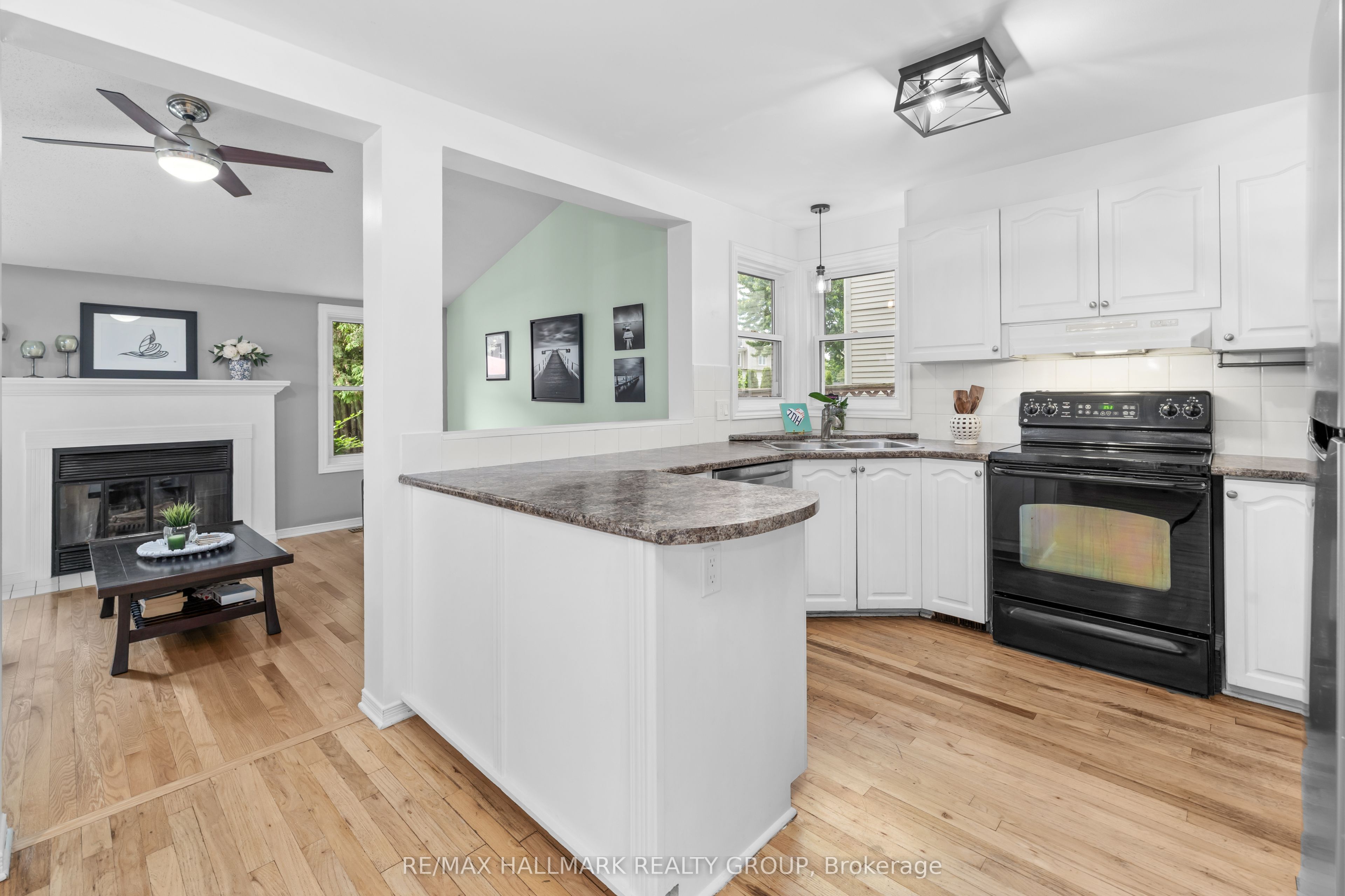 652 Thicket Way Property Photo 16