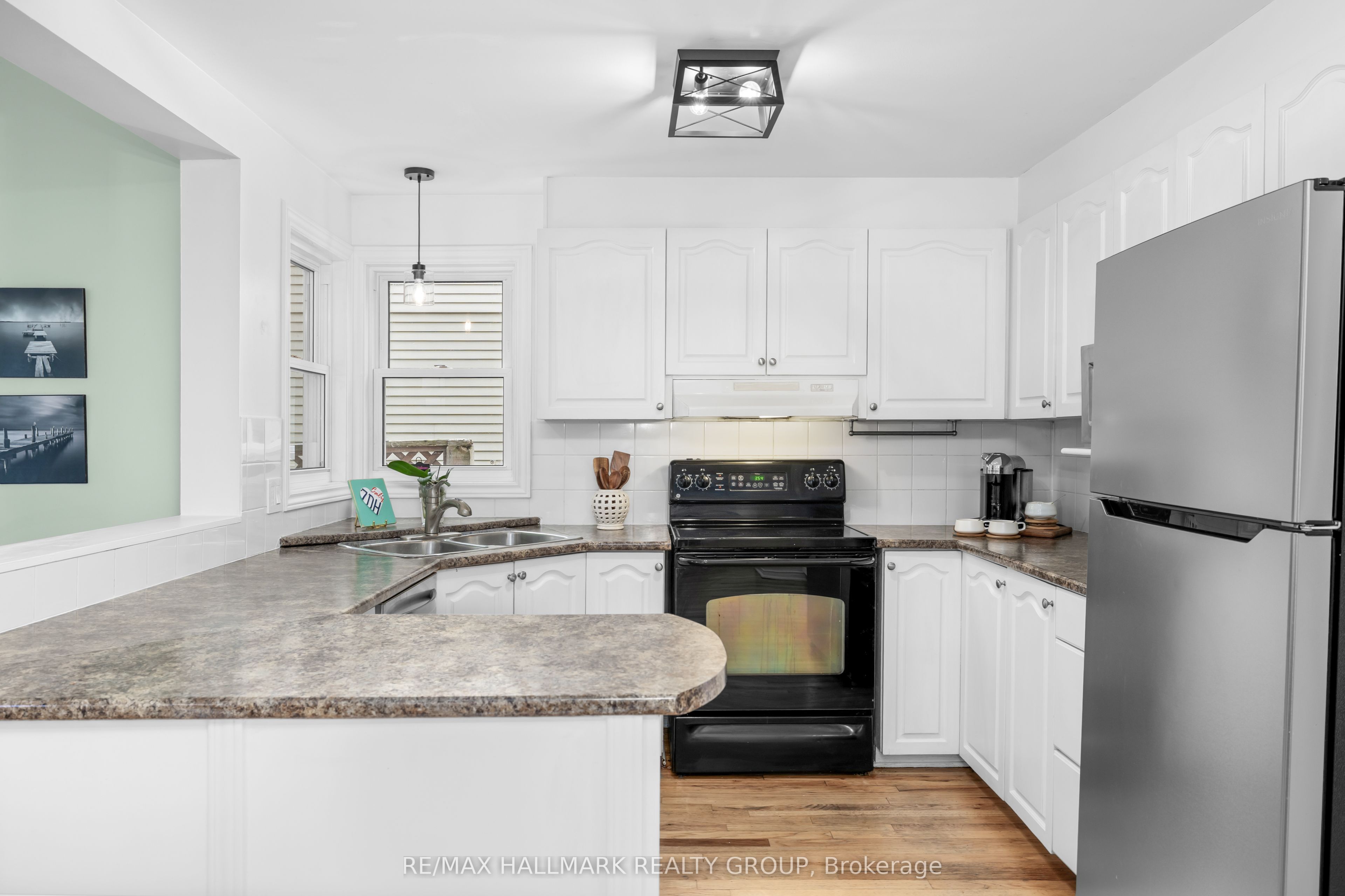 652 Thicket Way Property Photo 17