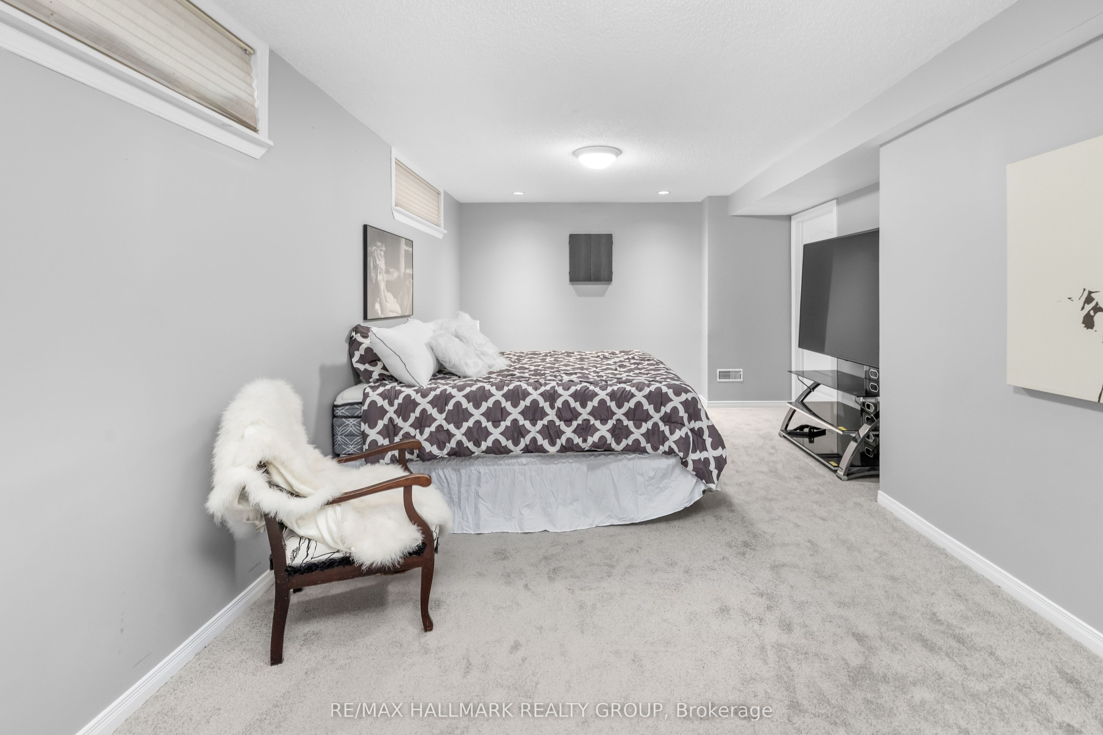 652 Thicket Way Property Photo 45