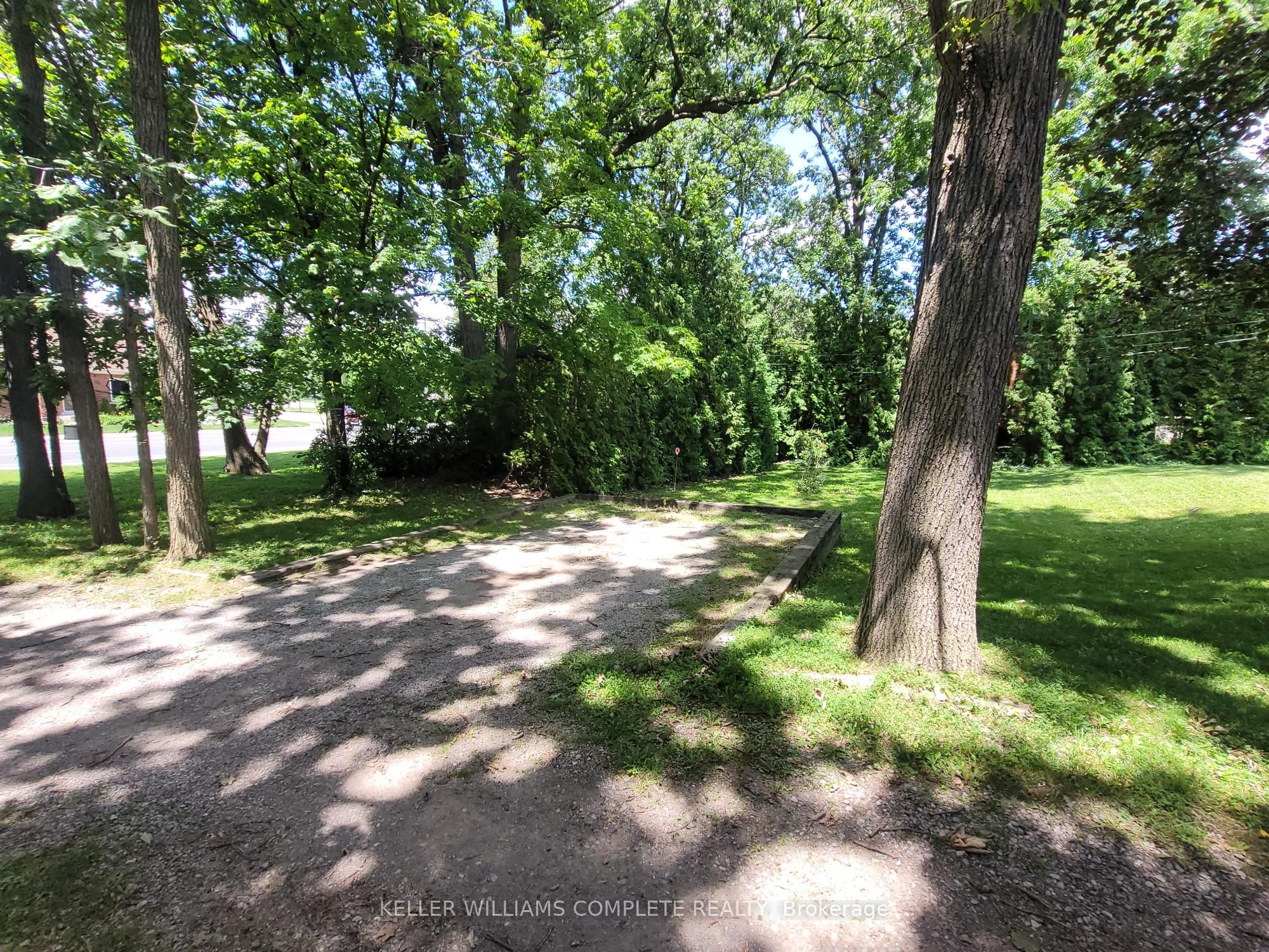 879 West 5th Street Property Photo 7