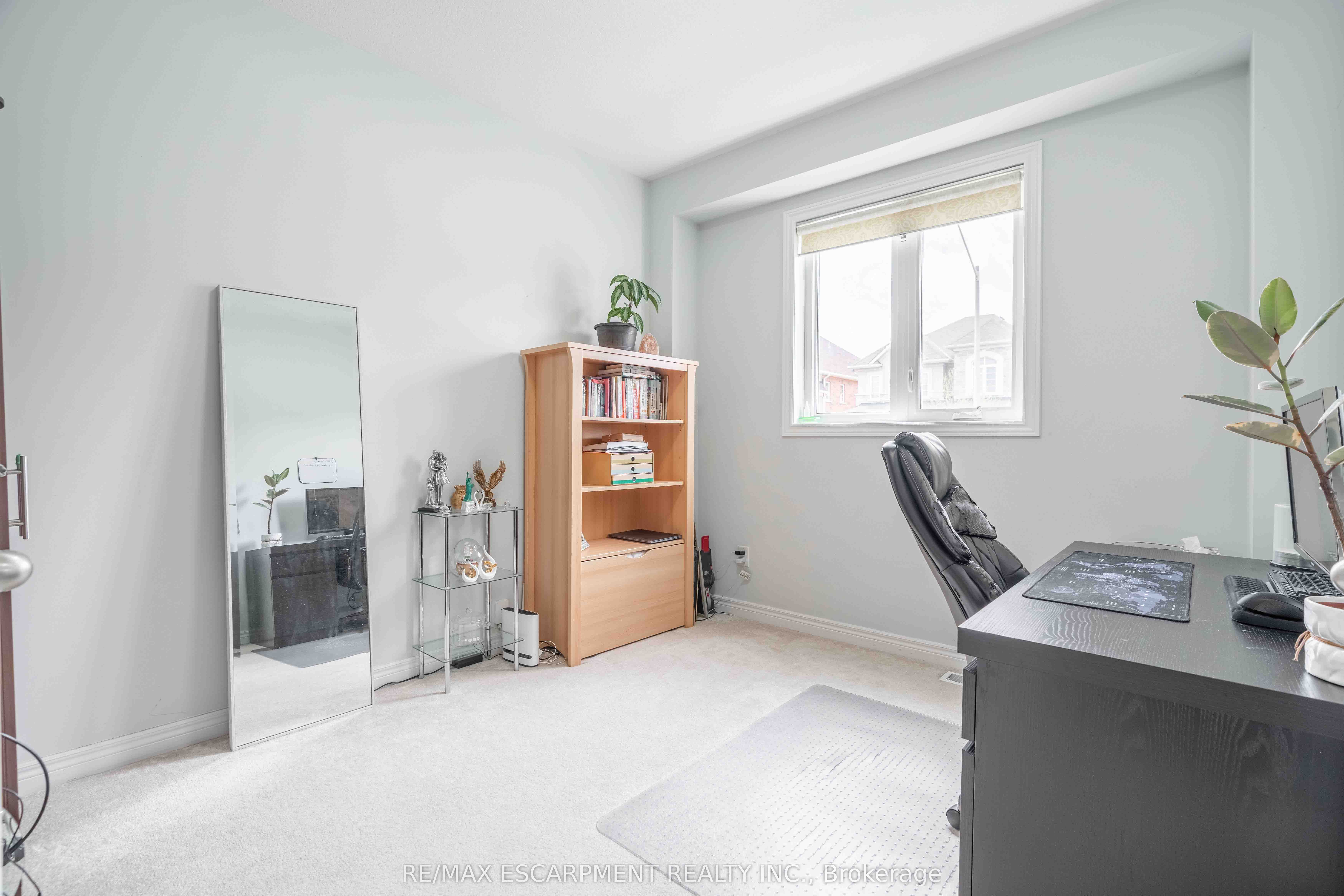 3 Narbonne Crescent Property Photo 6