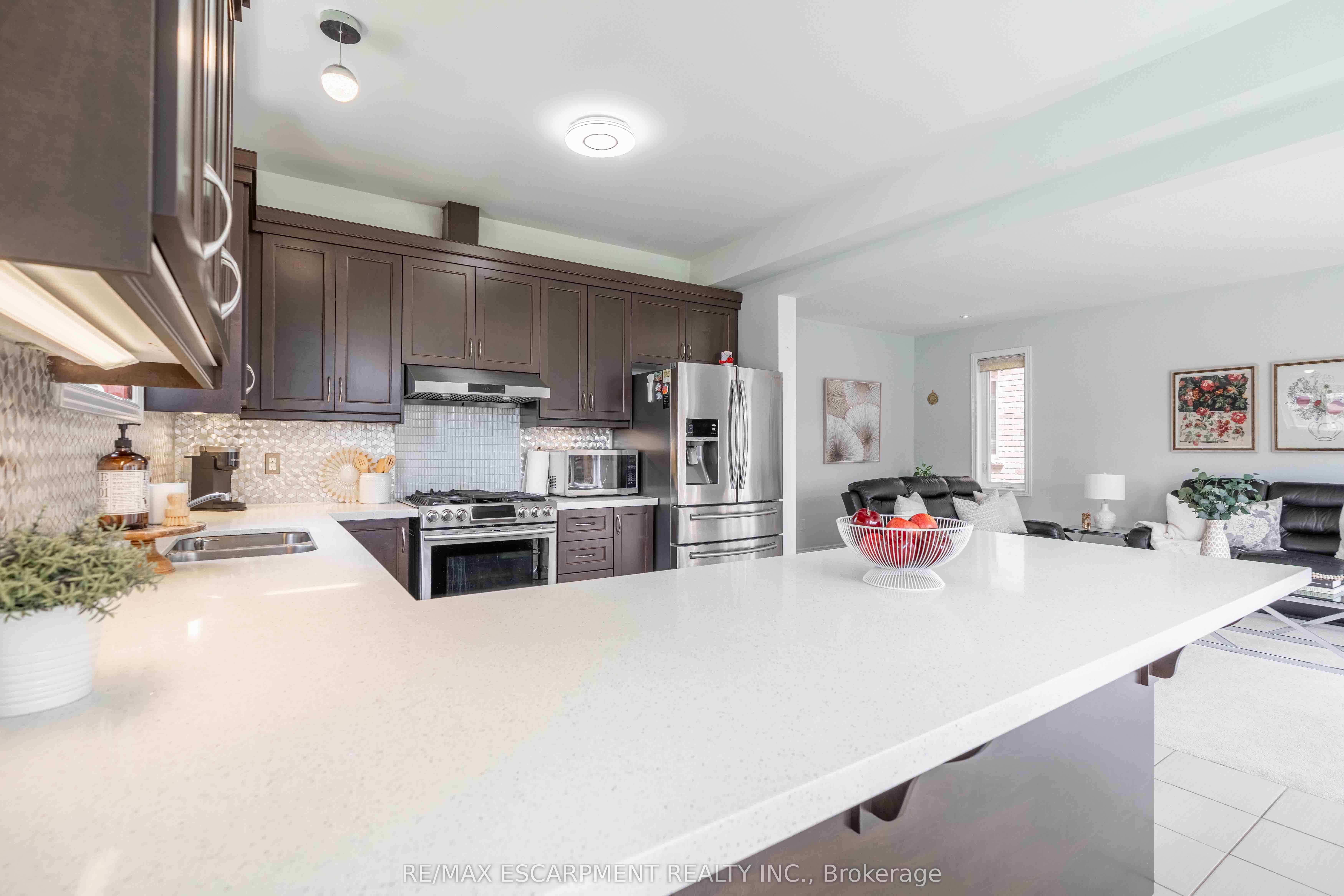 3 Narbonne Crescent Property Photo 18