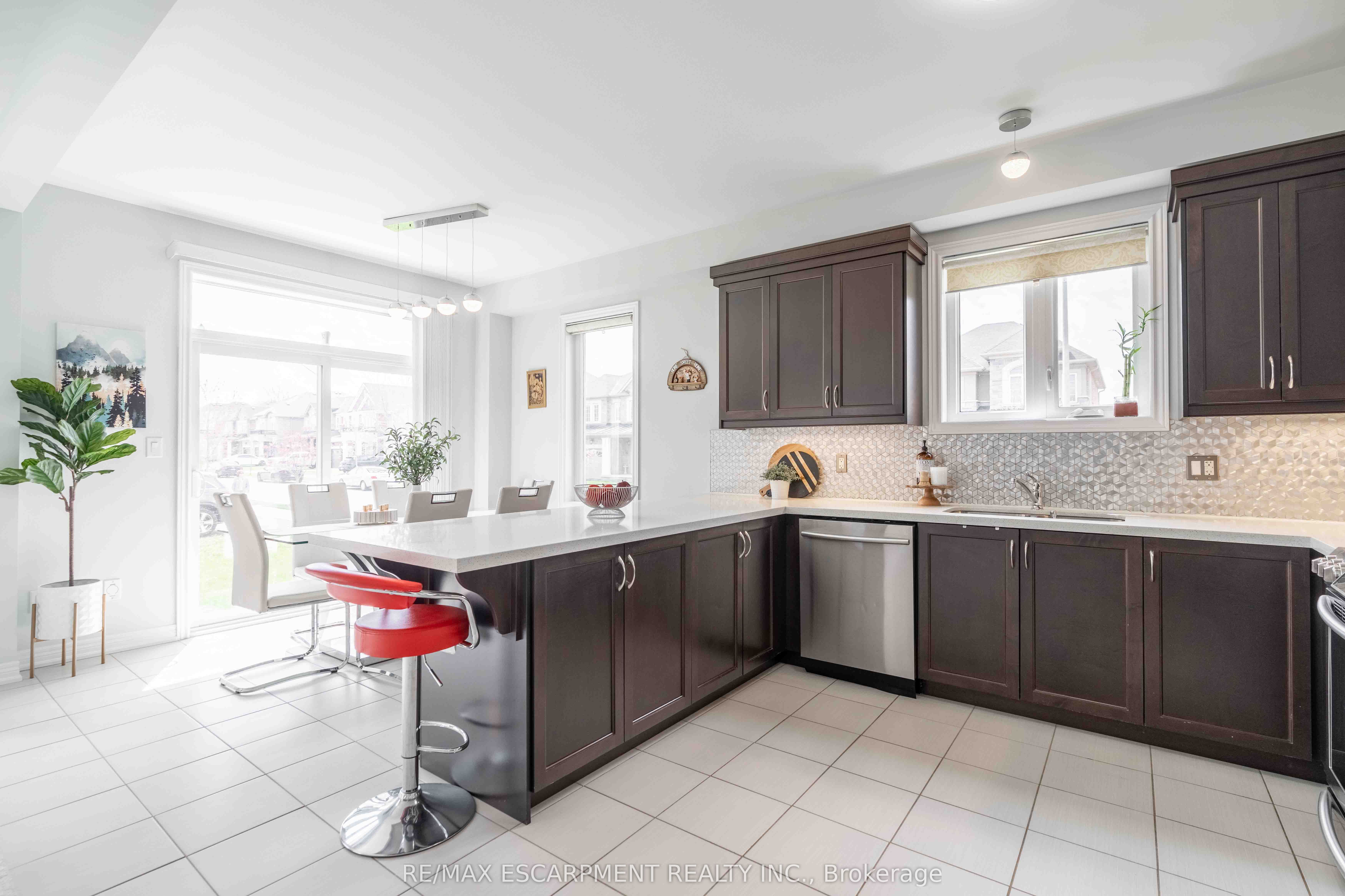 3 Narbonne Crescent Property Photo 22
