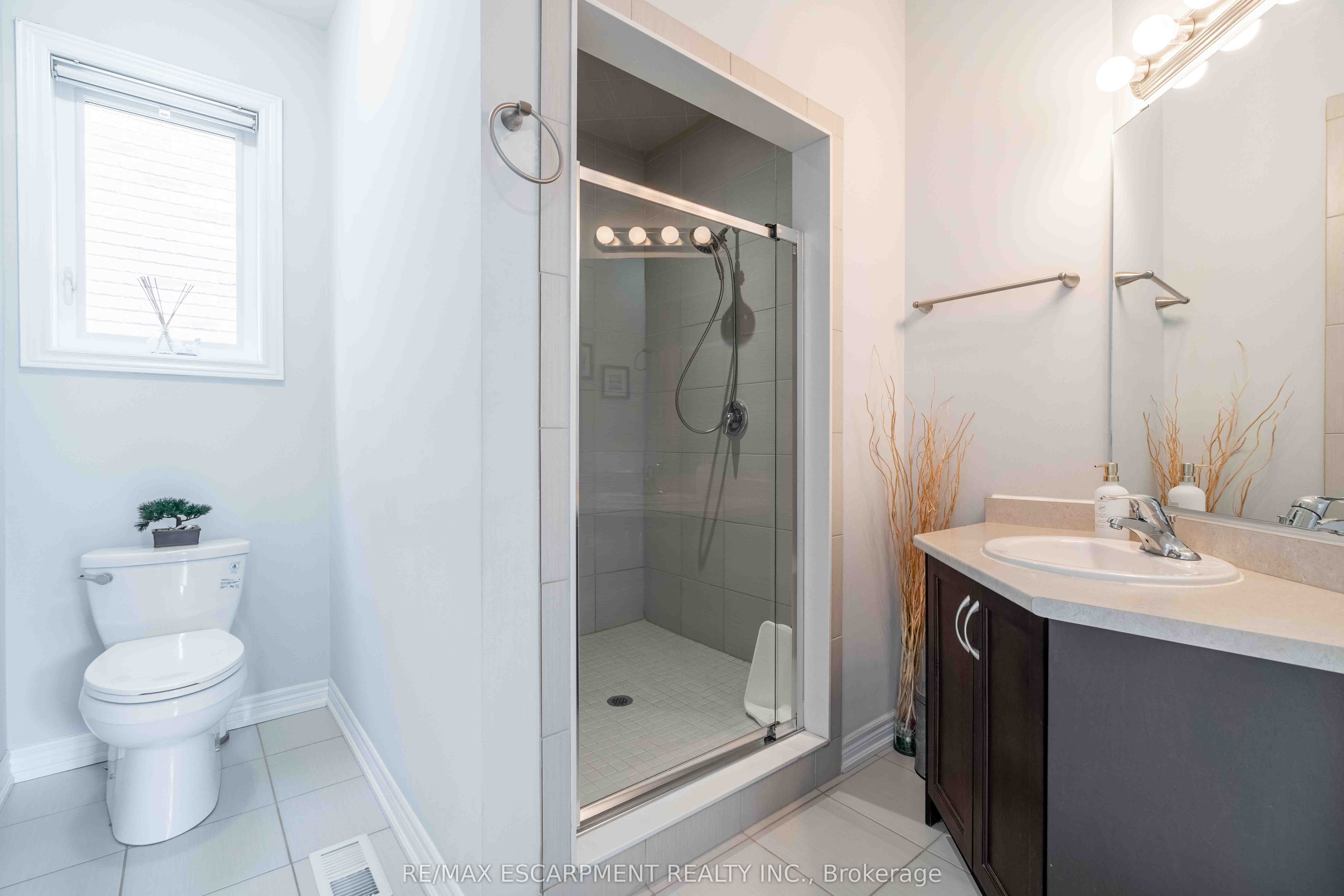 3 Narbonne Crescent Property Photo 25
