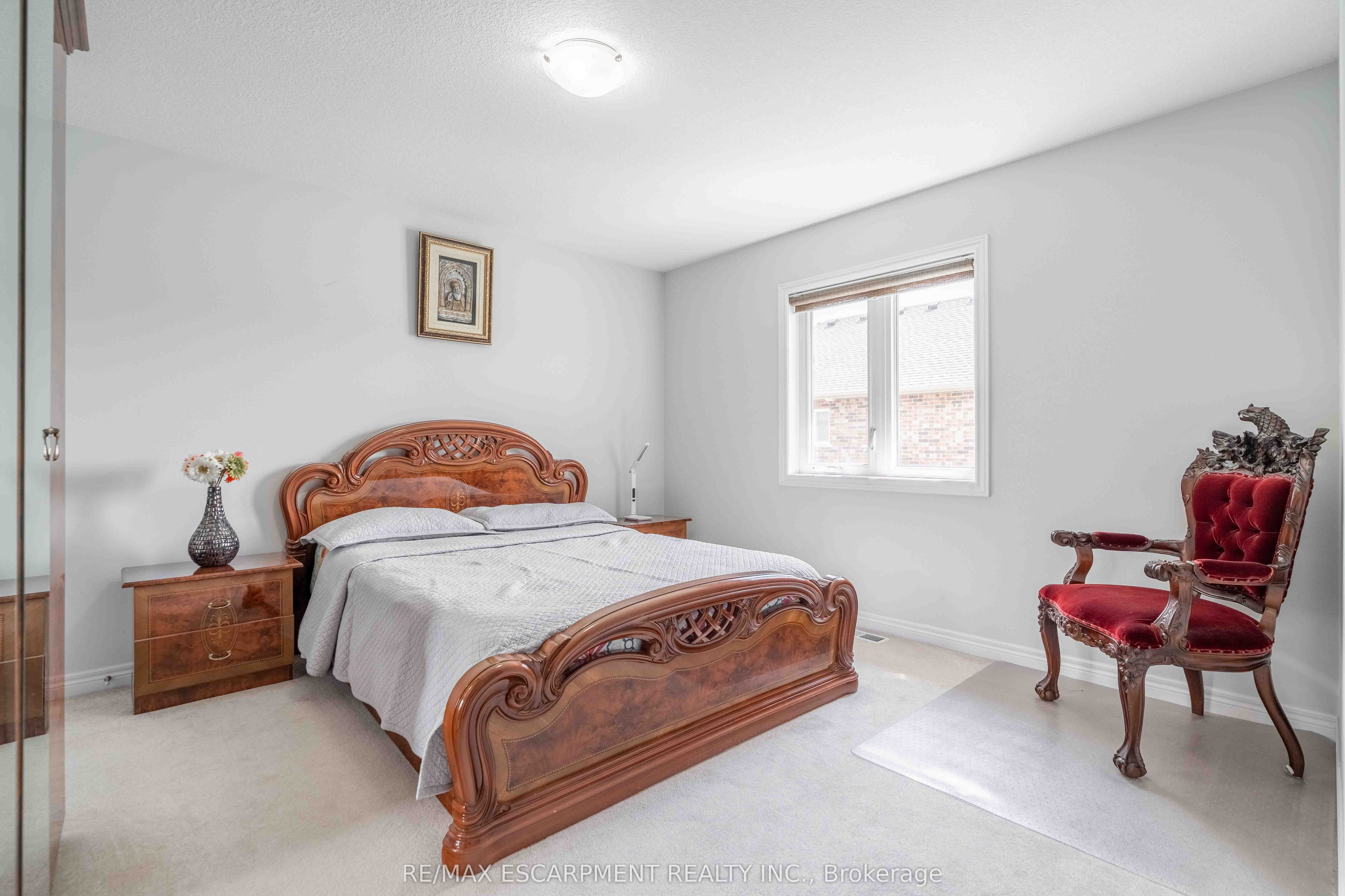 3 Narbonne Crescent Property Photo 39