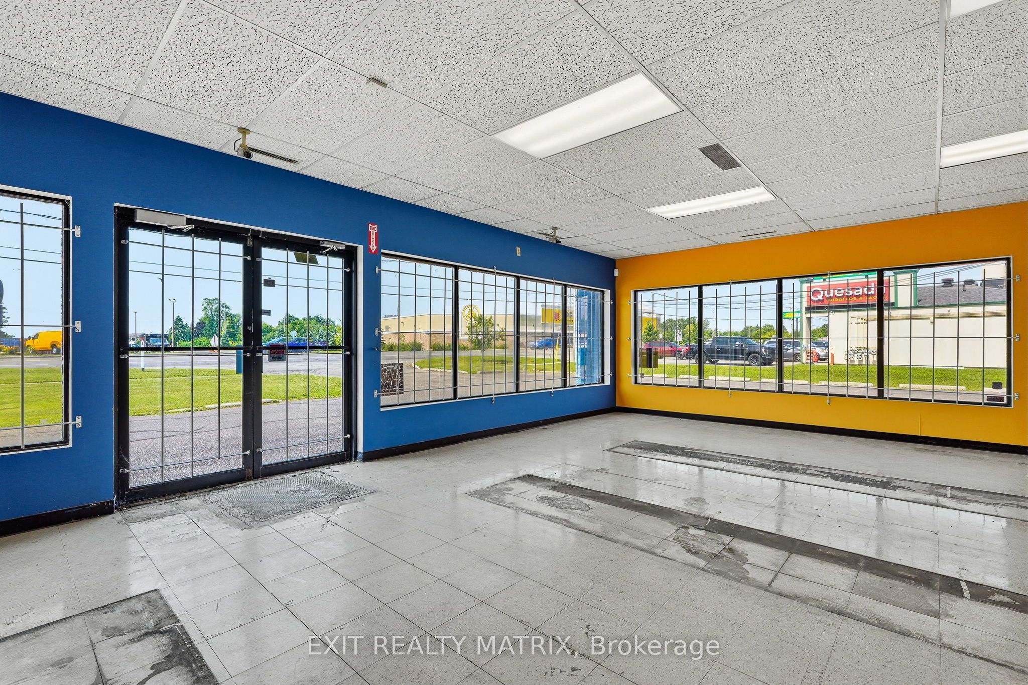 699 Notre Dame Street Property Photo 5