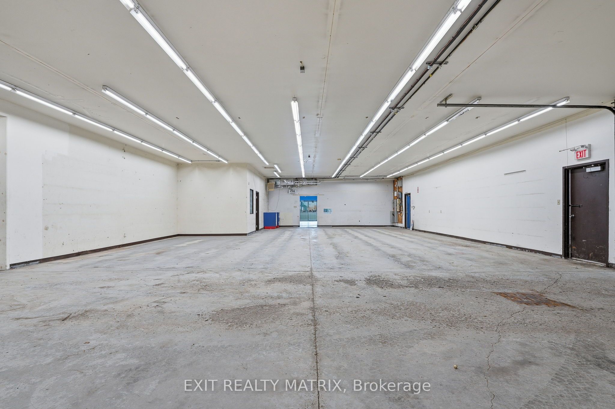 699 Notre Dame Street Property Photo 17