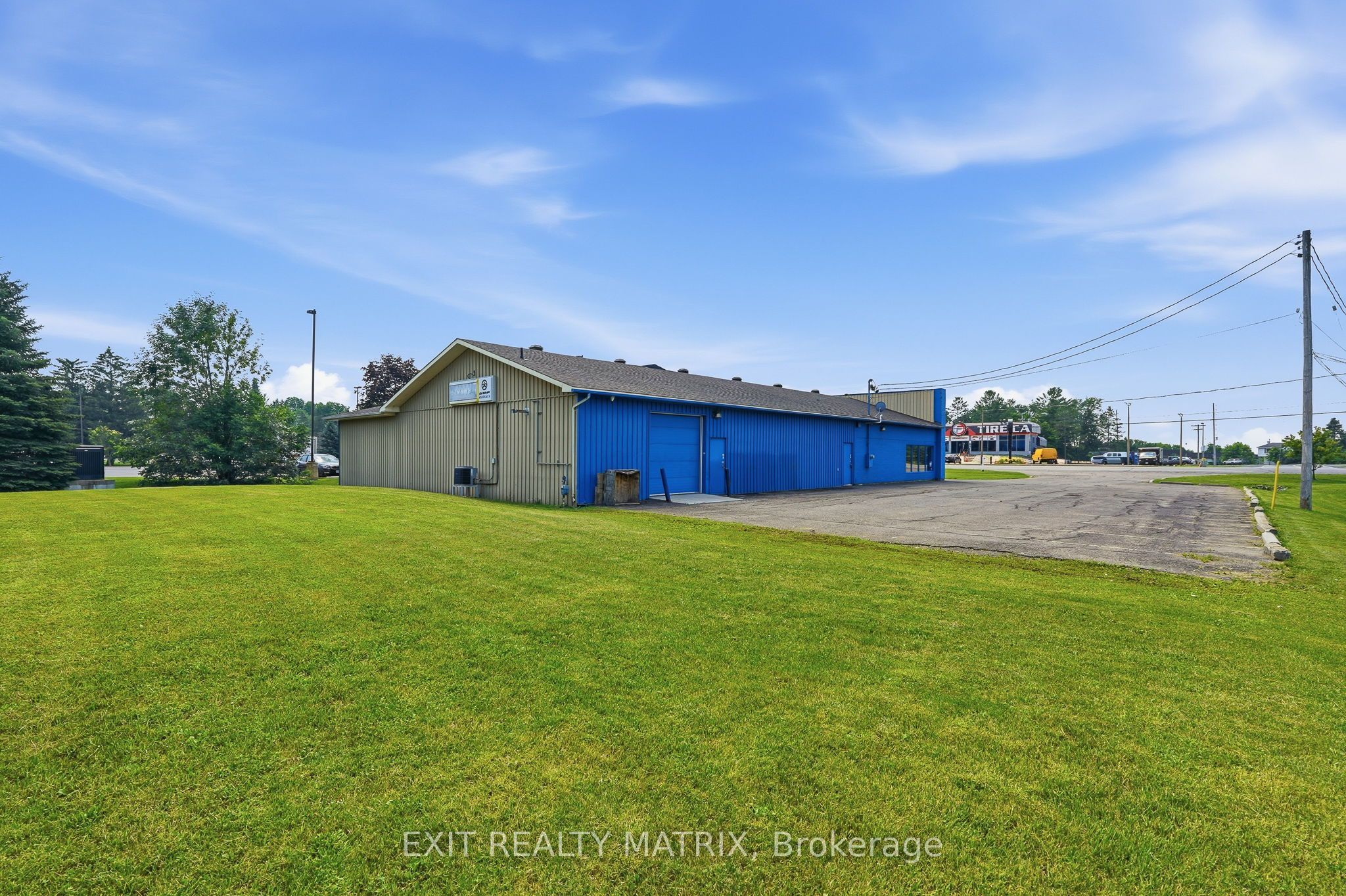 699 Notre Dame Street Property Photo 26