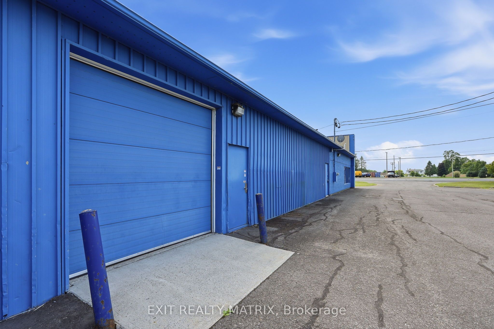 699 Notre Dame Street Property Photo 31