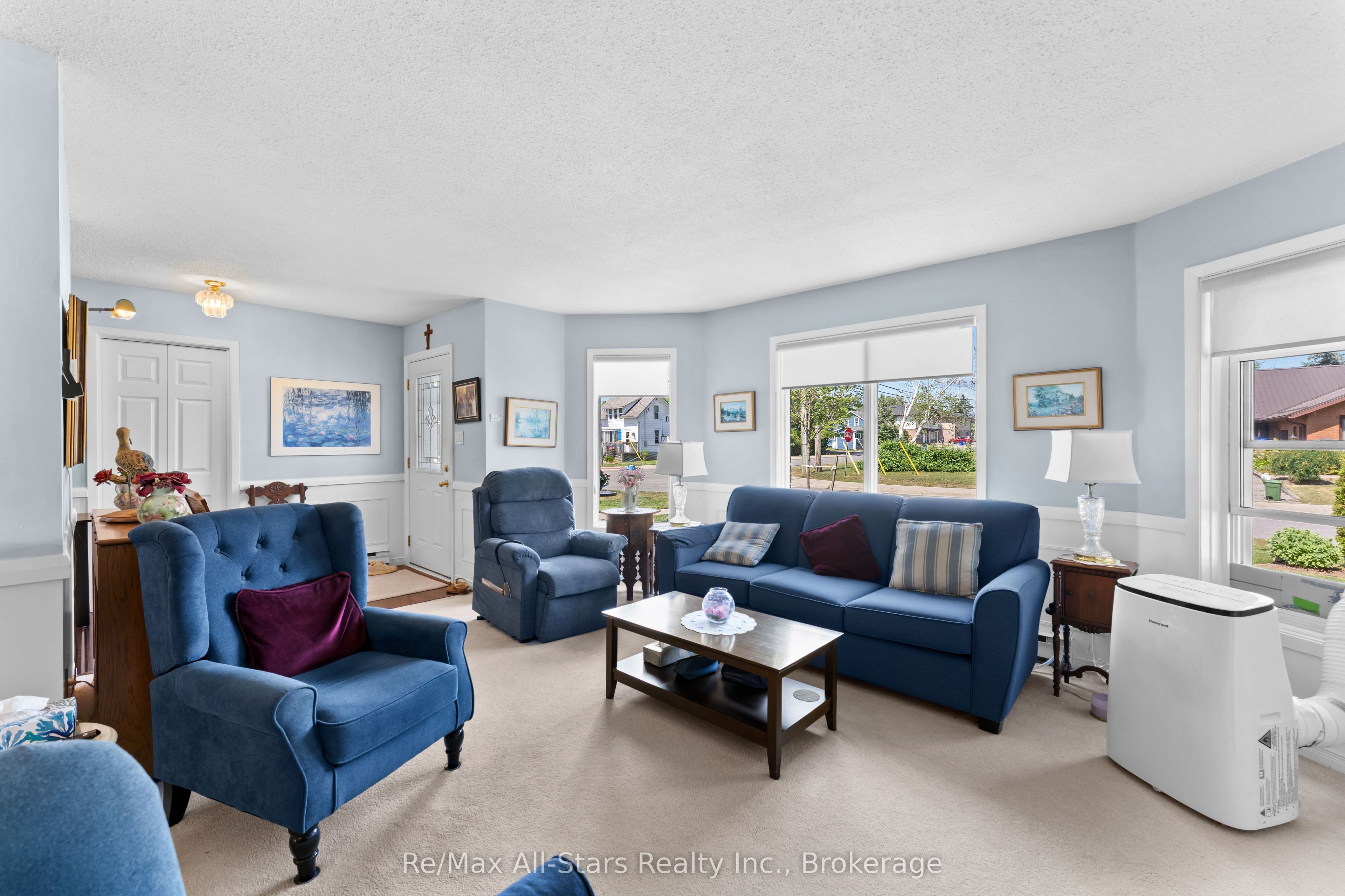 53 Helen Street Property Photo 11