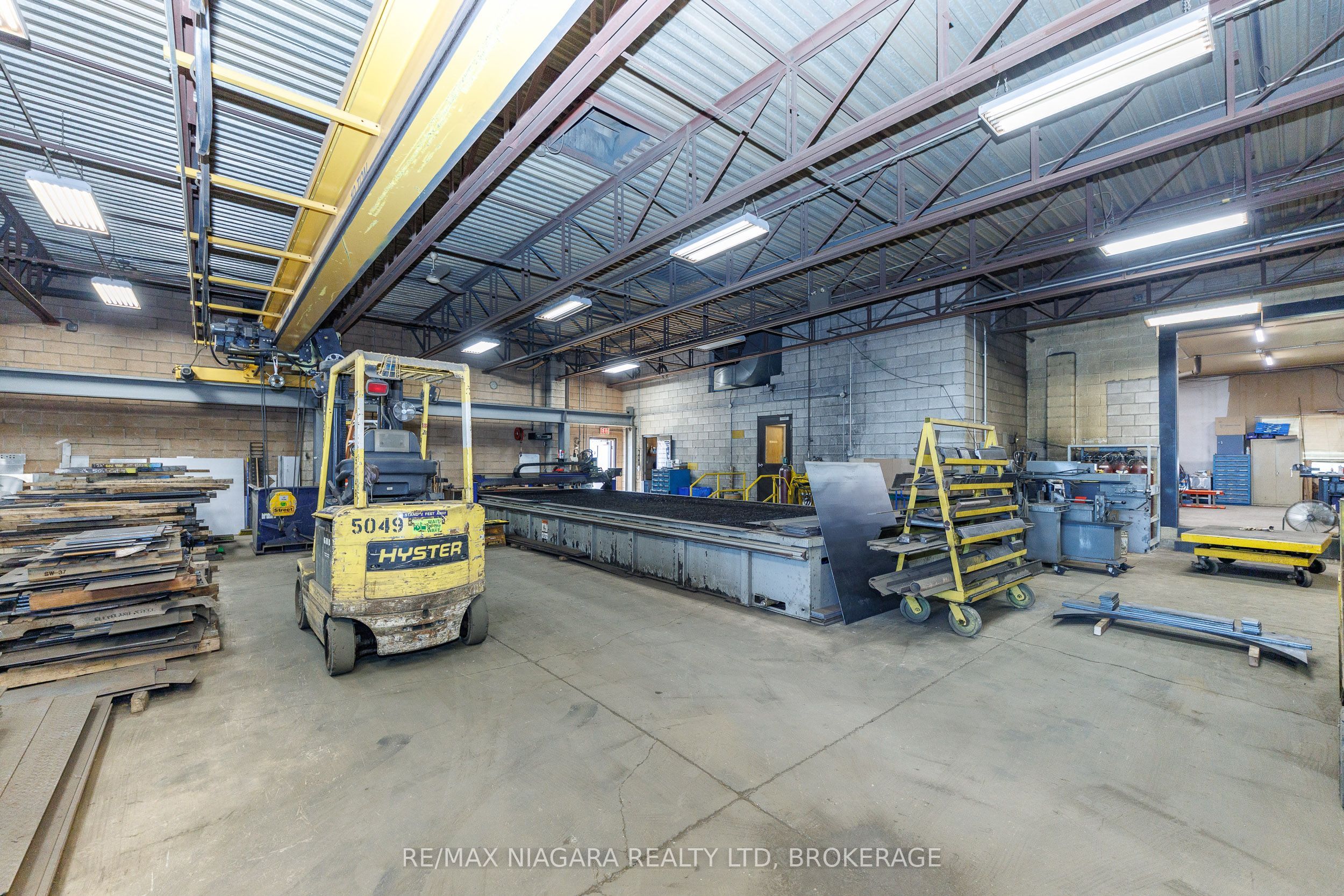 408 Jarvis Street Property Photo 15