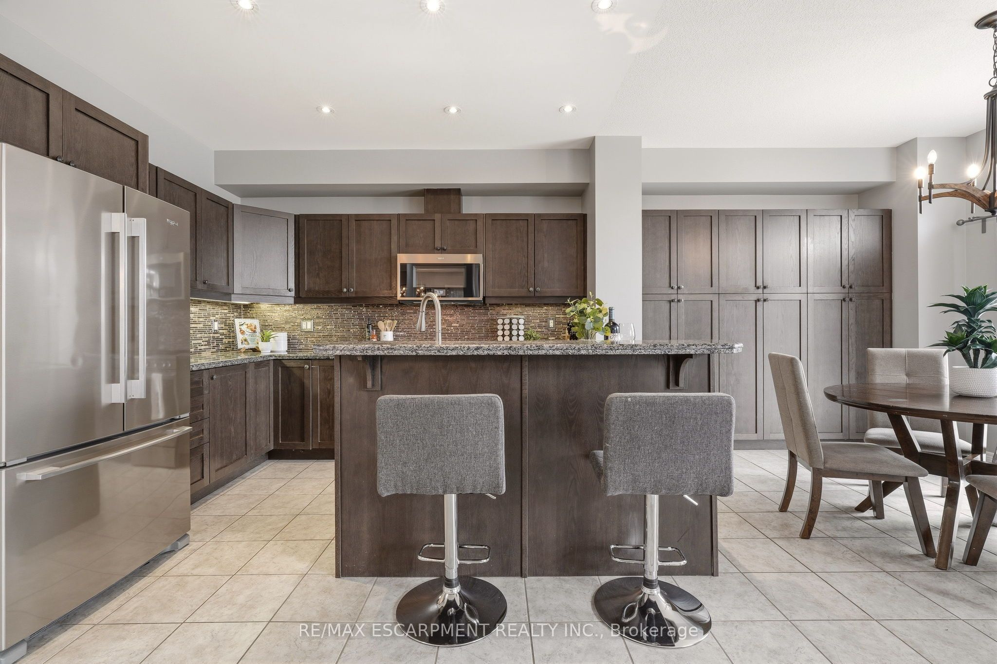 21 House Lane Property Photo 8