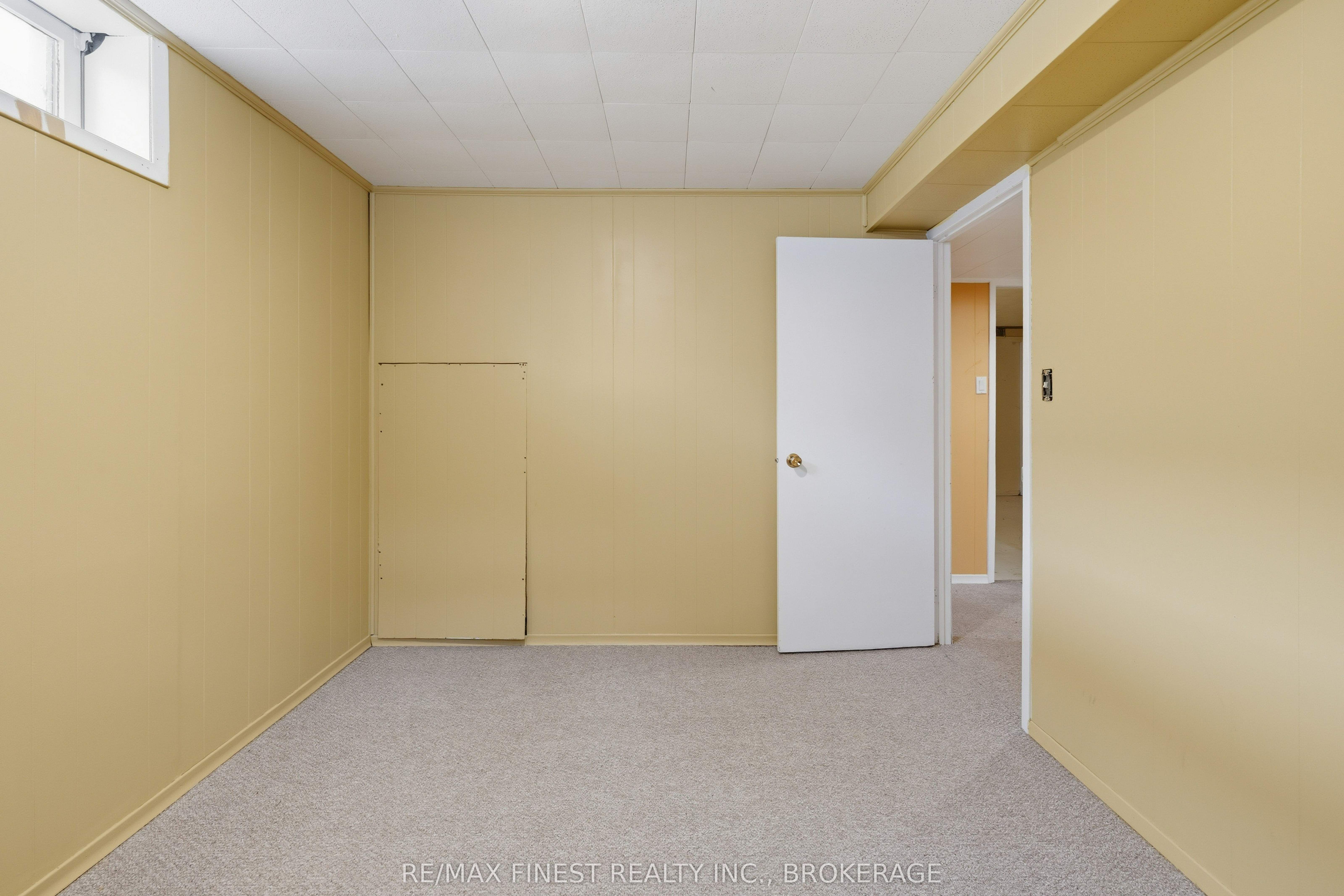 628 Stanford Street Property Photo 37