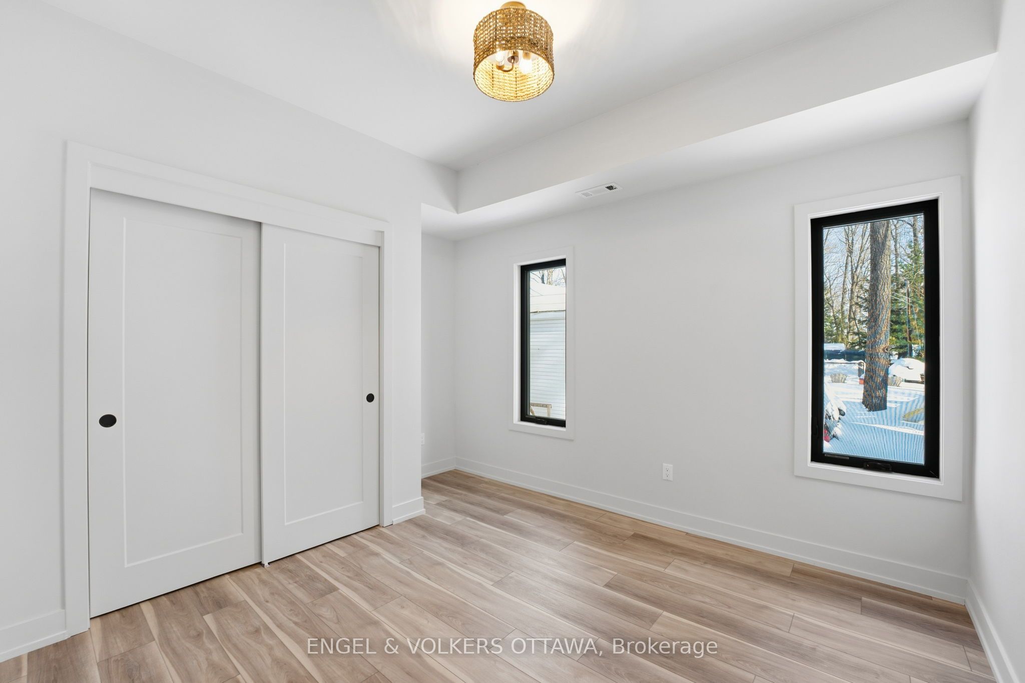 557 Bayview Drive Property Photo 25