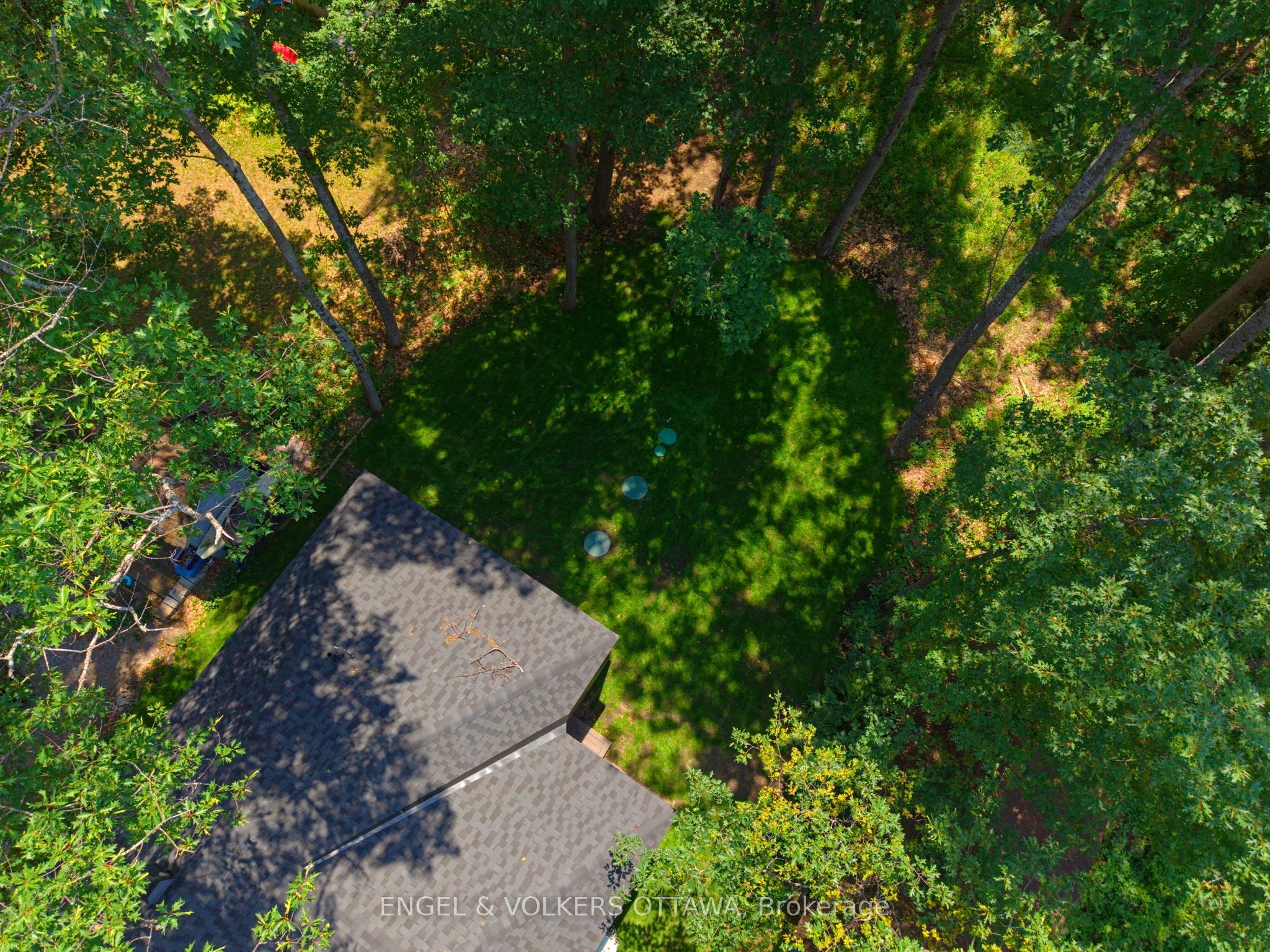 557 Bayview Drive Property Photo 30