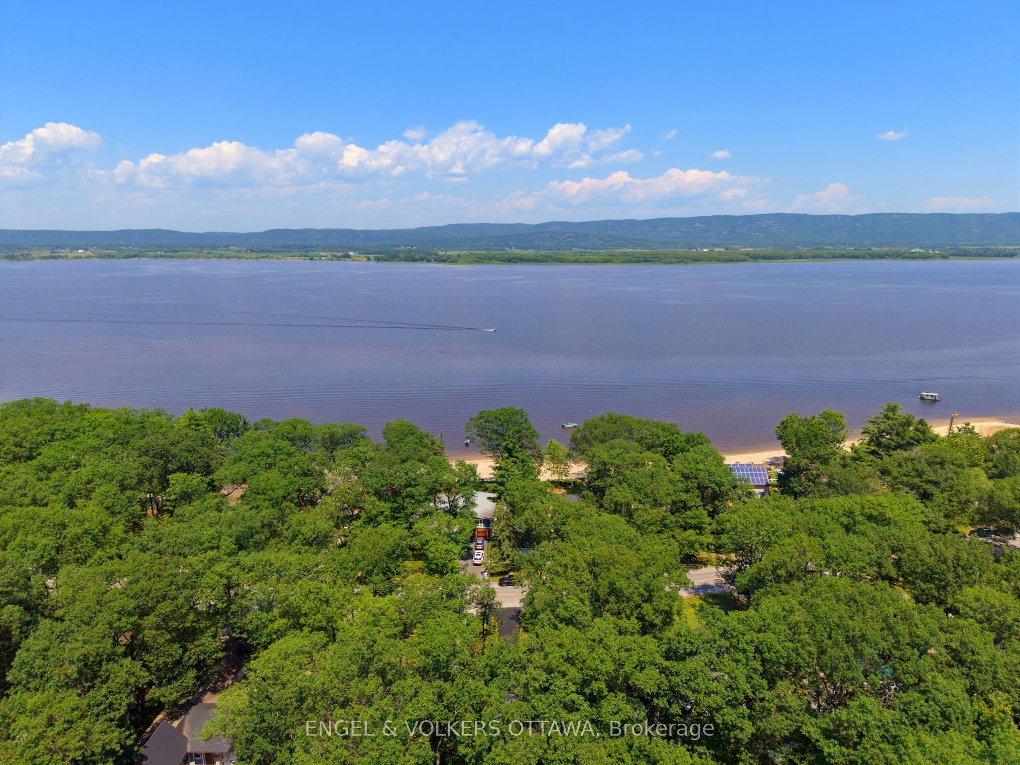 557 Bayview Drive Property Photo 33