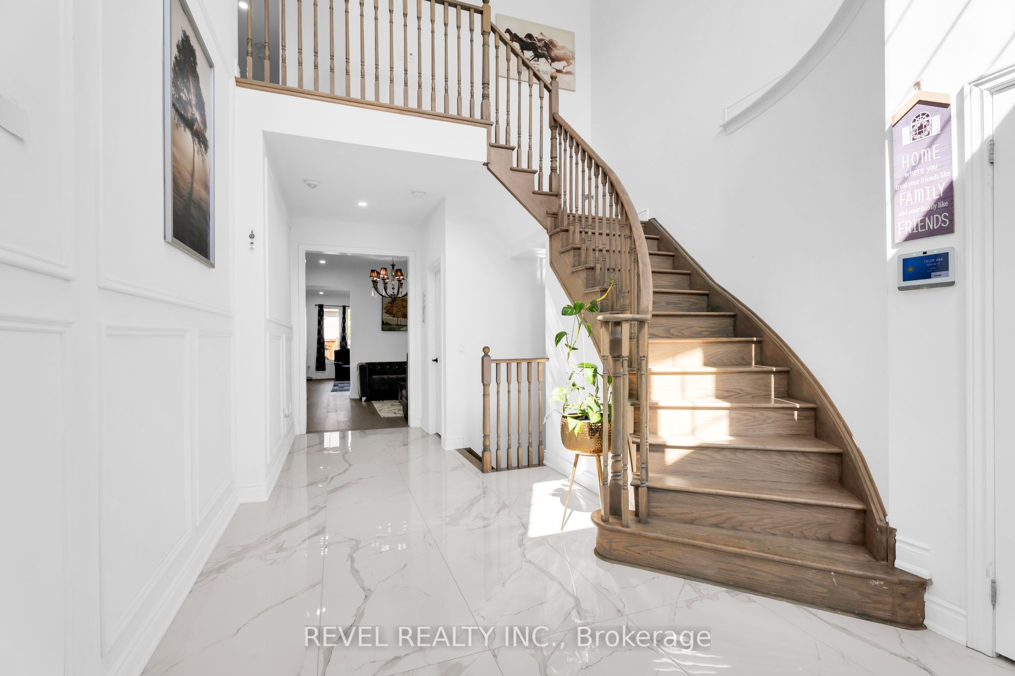 536 Brett Street Property Photo 4