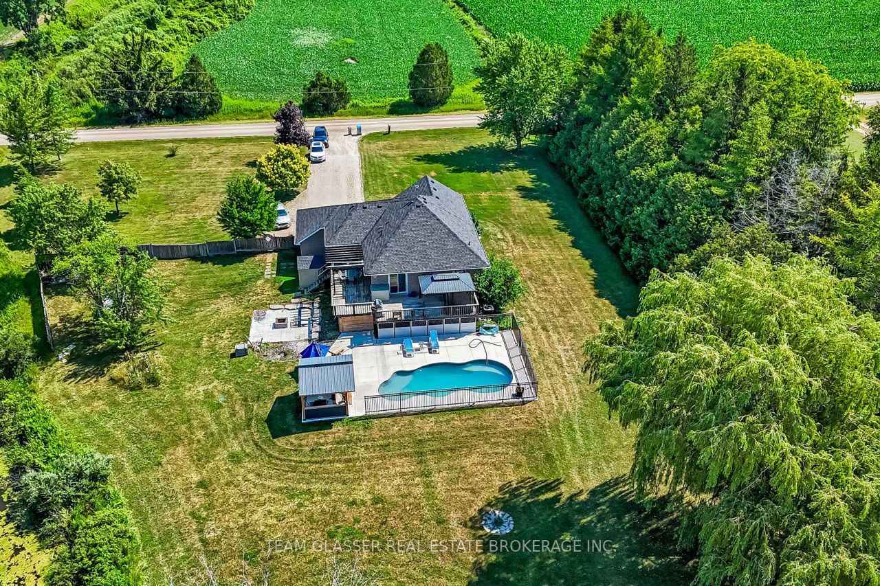 23999 Mayfair Road Property Photo 4