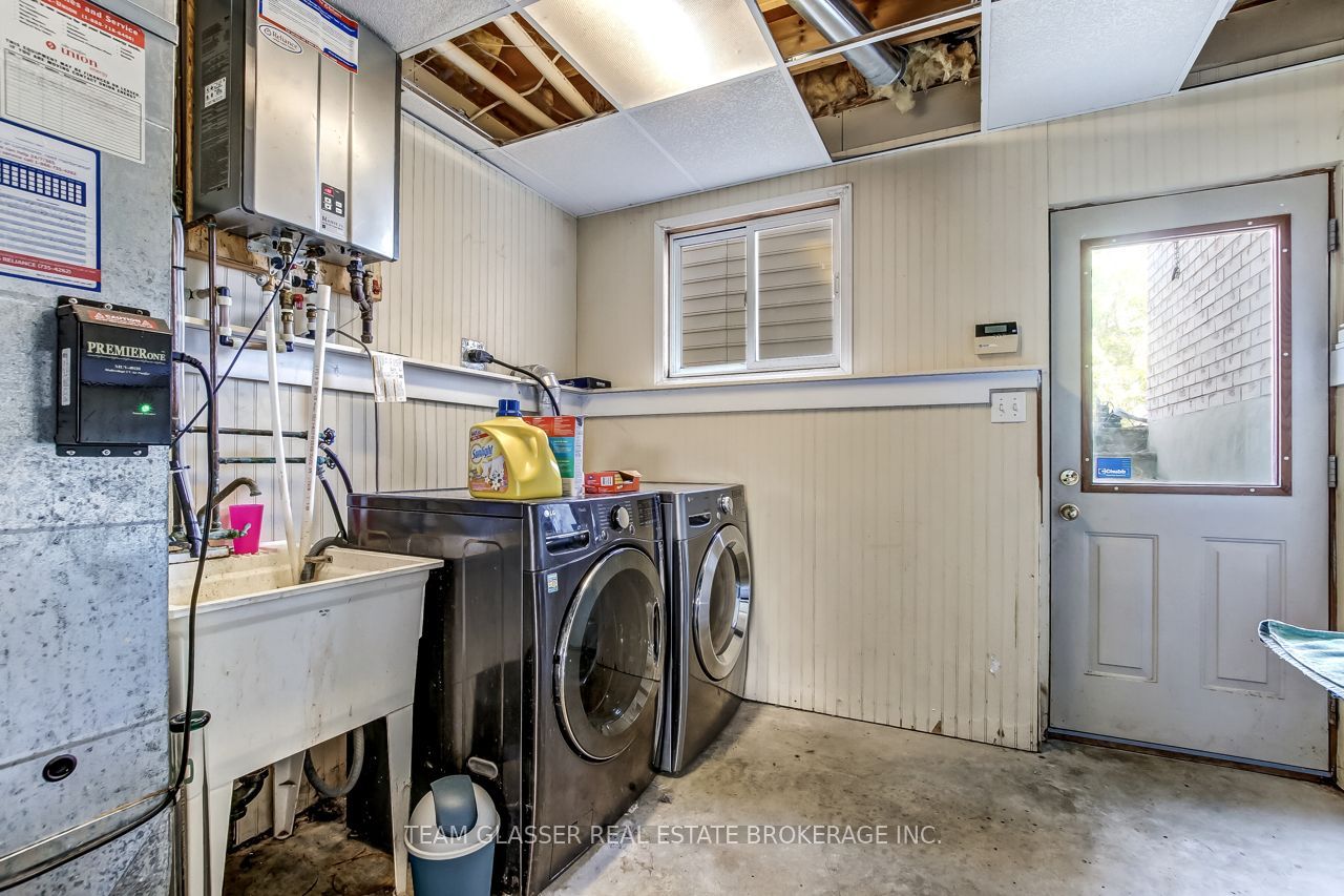 23999 Mayfair Road Property Photo 31