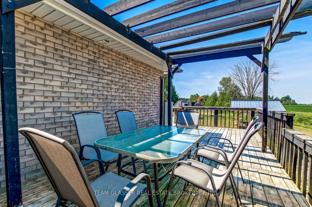 23999 Mayfair Road Property Photo 32