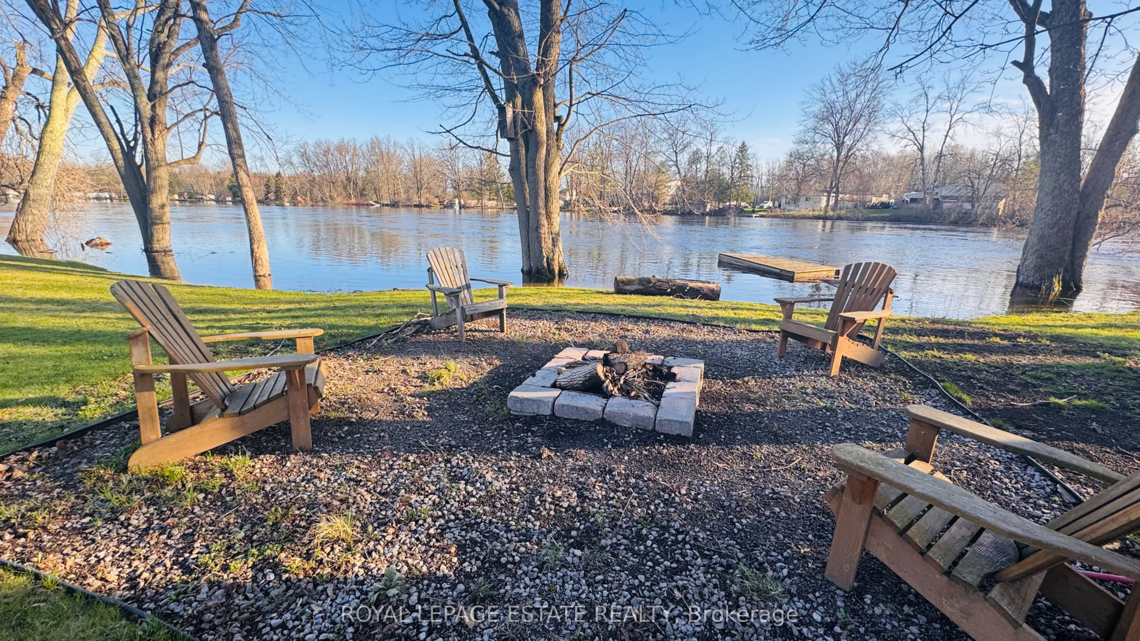 102 Greenfield Park Property Photo 10