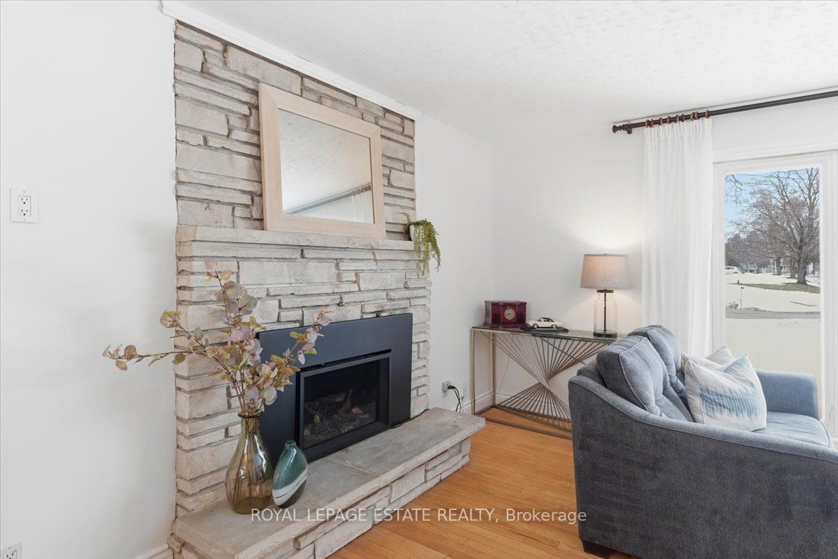 102 Greenfield Park Property Photo 18