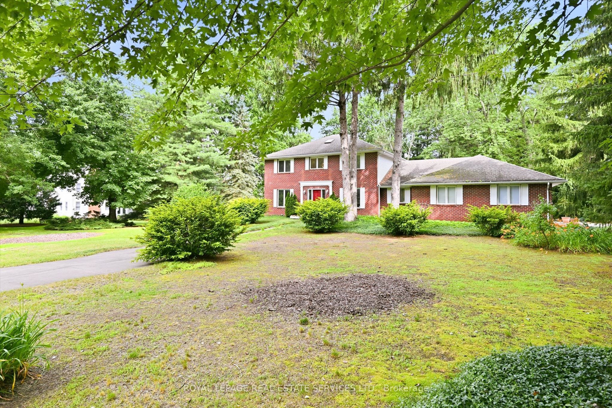 683 Canboro Road Property Photo 3