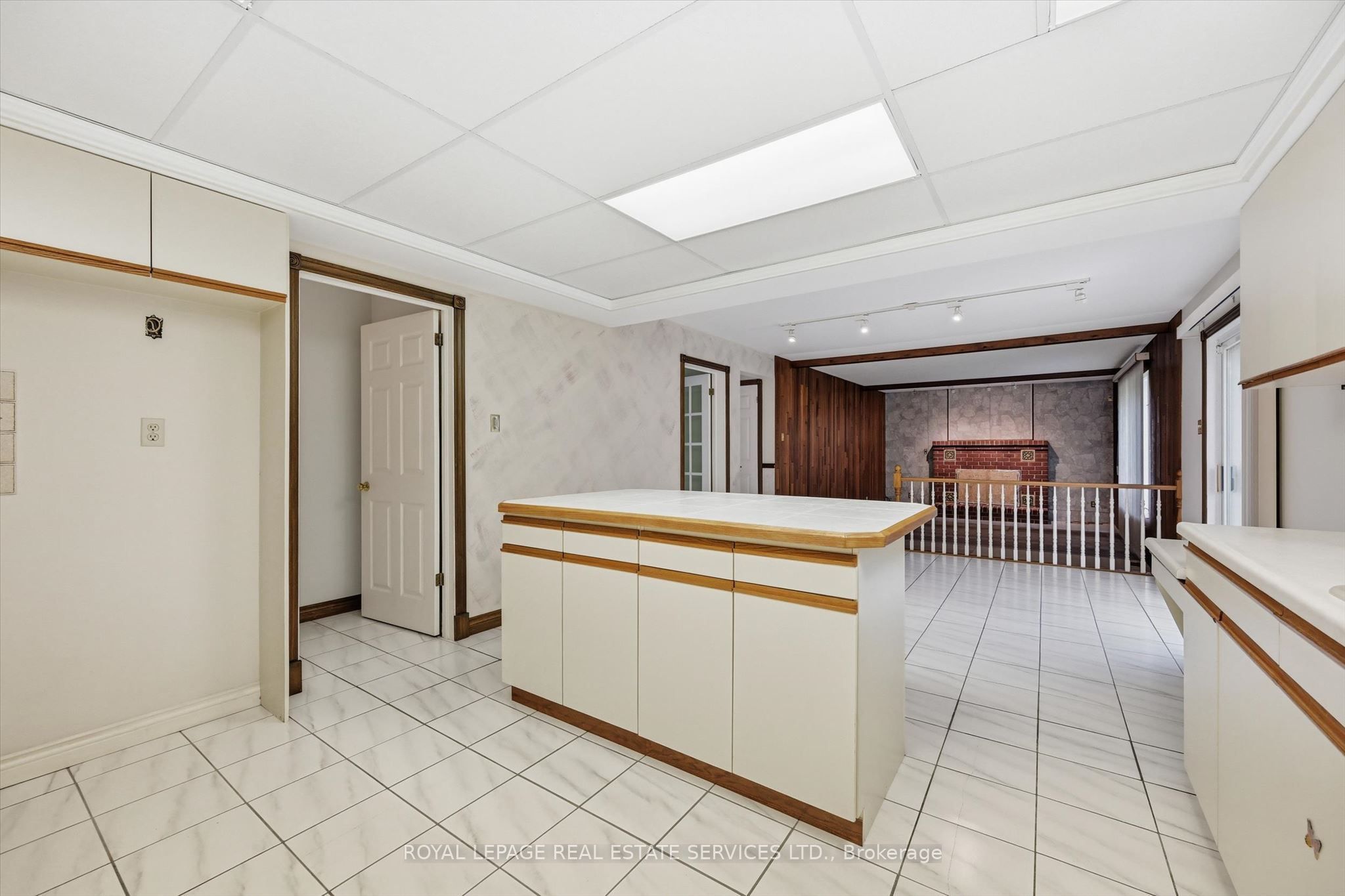 683 Canboro Road Property Photo 13